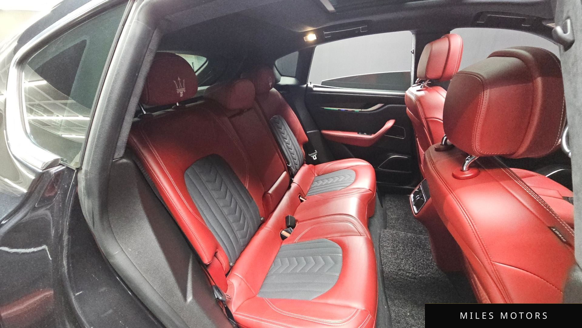 Maserati 르반떼 2019 — миниатюра 13