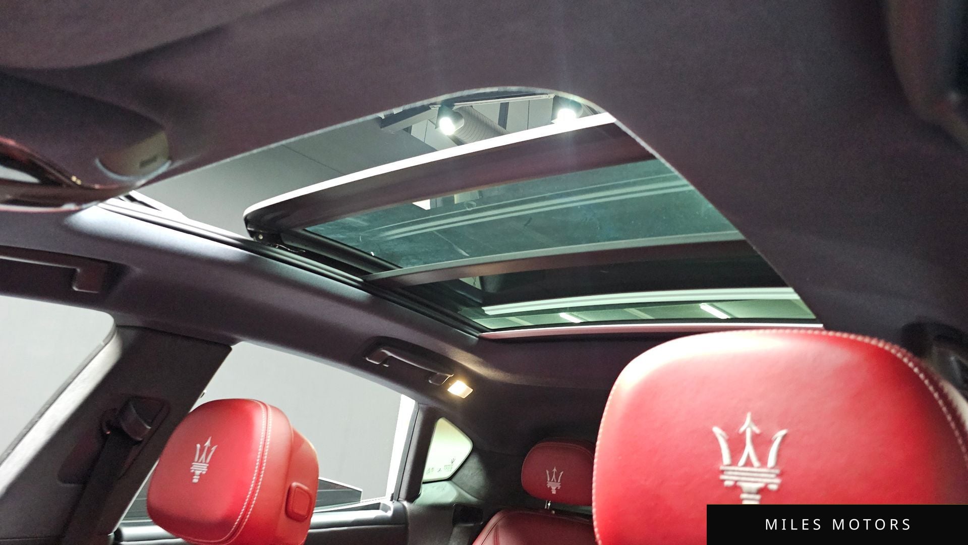 Maserati 르반떼 2019 — миниатюра 19