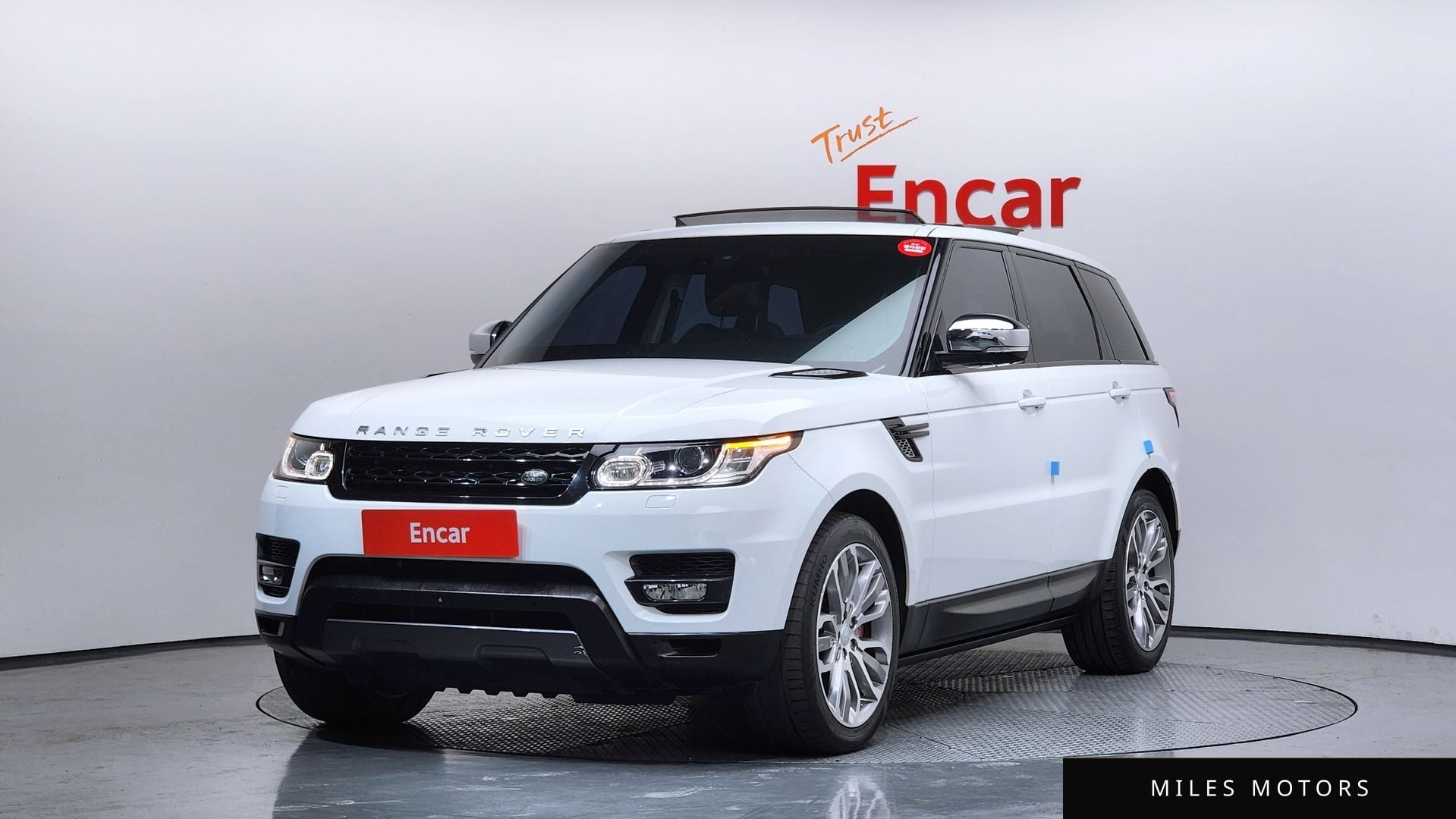 Land Rover Range Rover Sport 2016 — фото 1 из 12