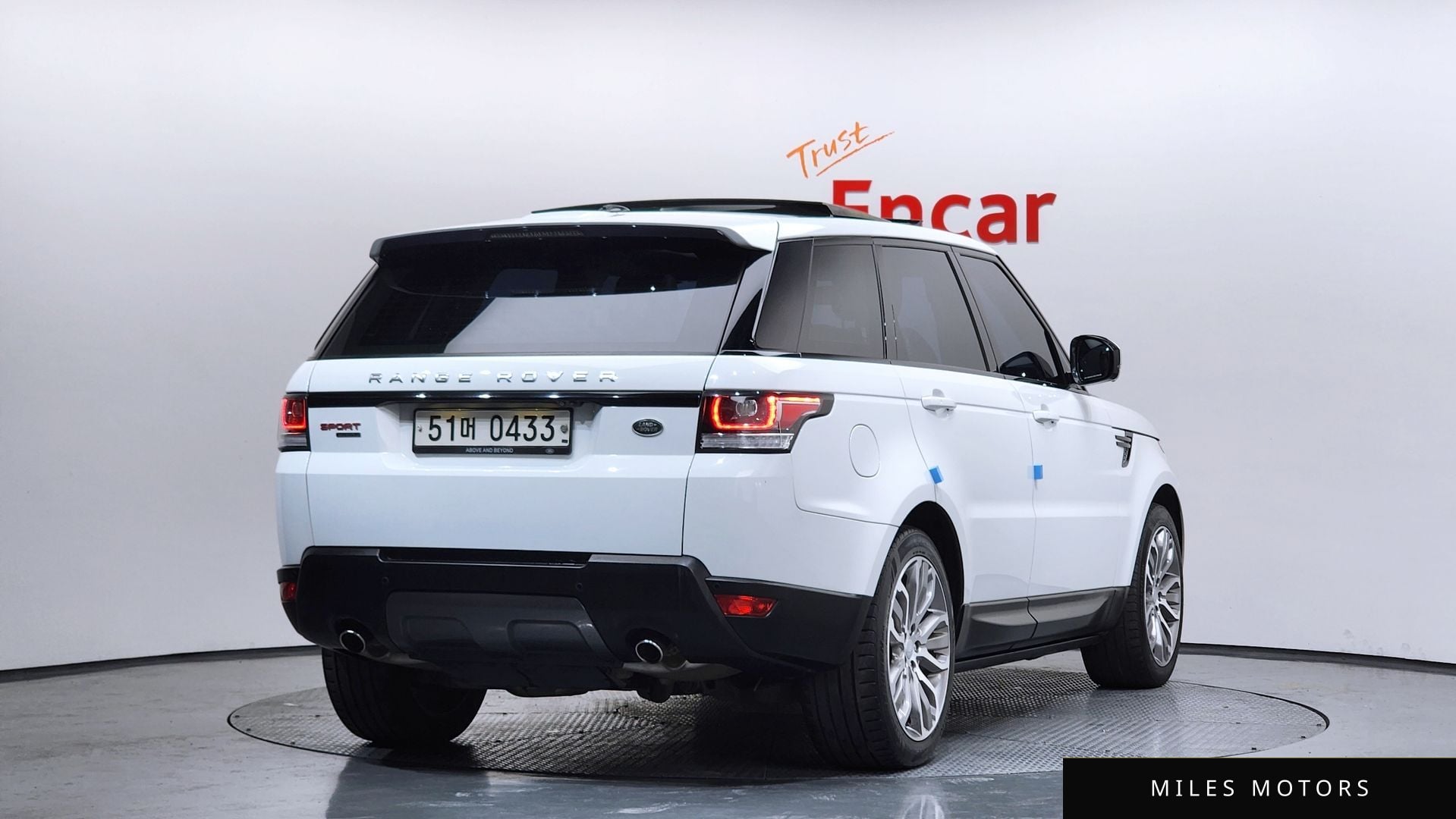 Land Rover Range Rover Sport 2016 — миниатюра 2