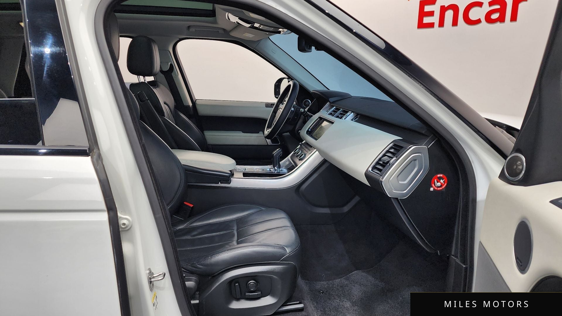 Land Rover Range Rover Sport 2016 — миниатюра 11