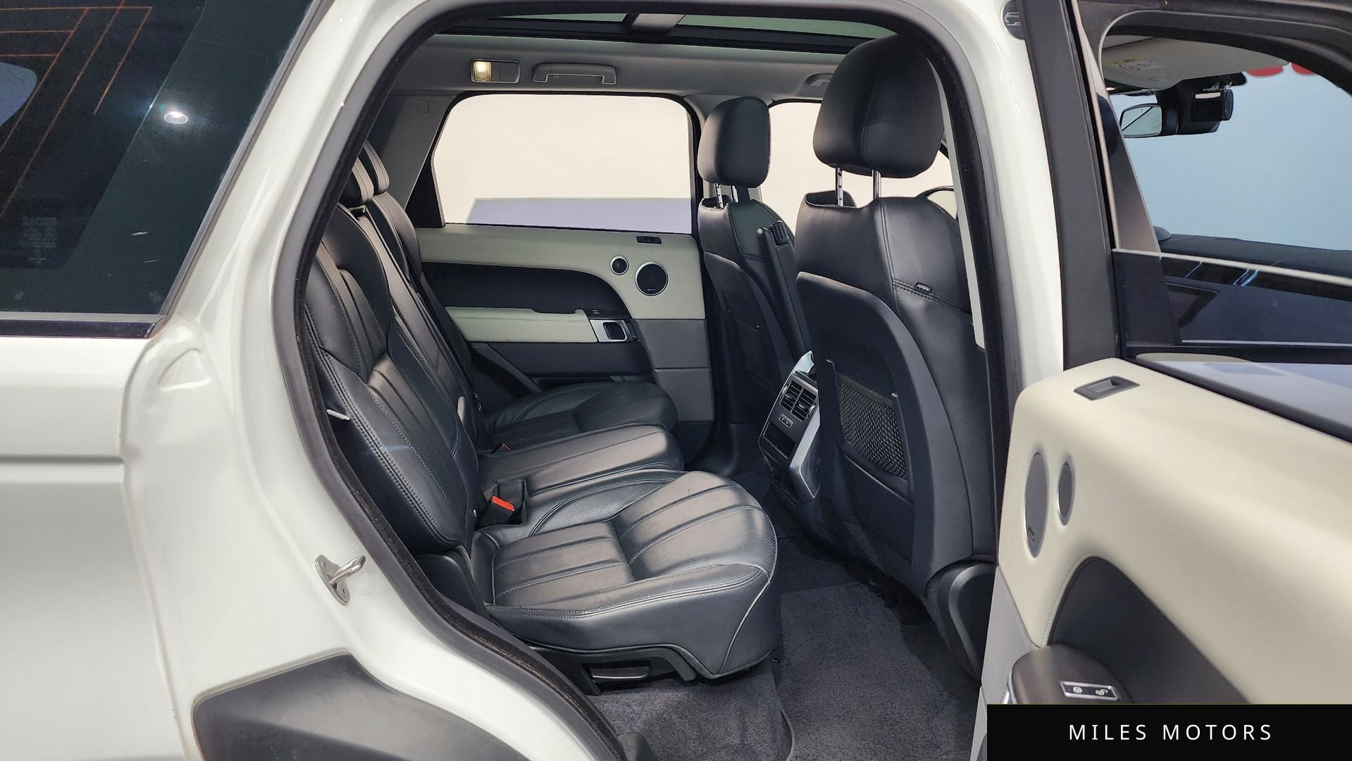 Land Rover Range Rover Sport 2016 — миниатюра 12
