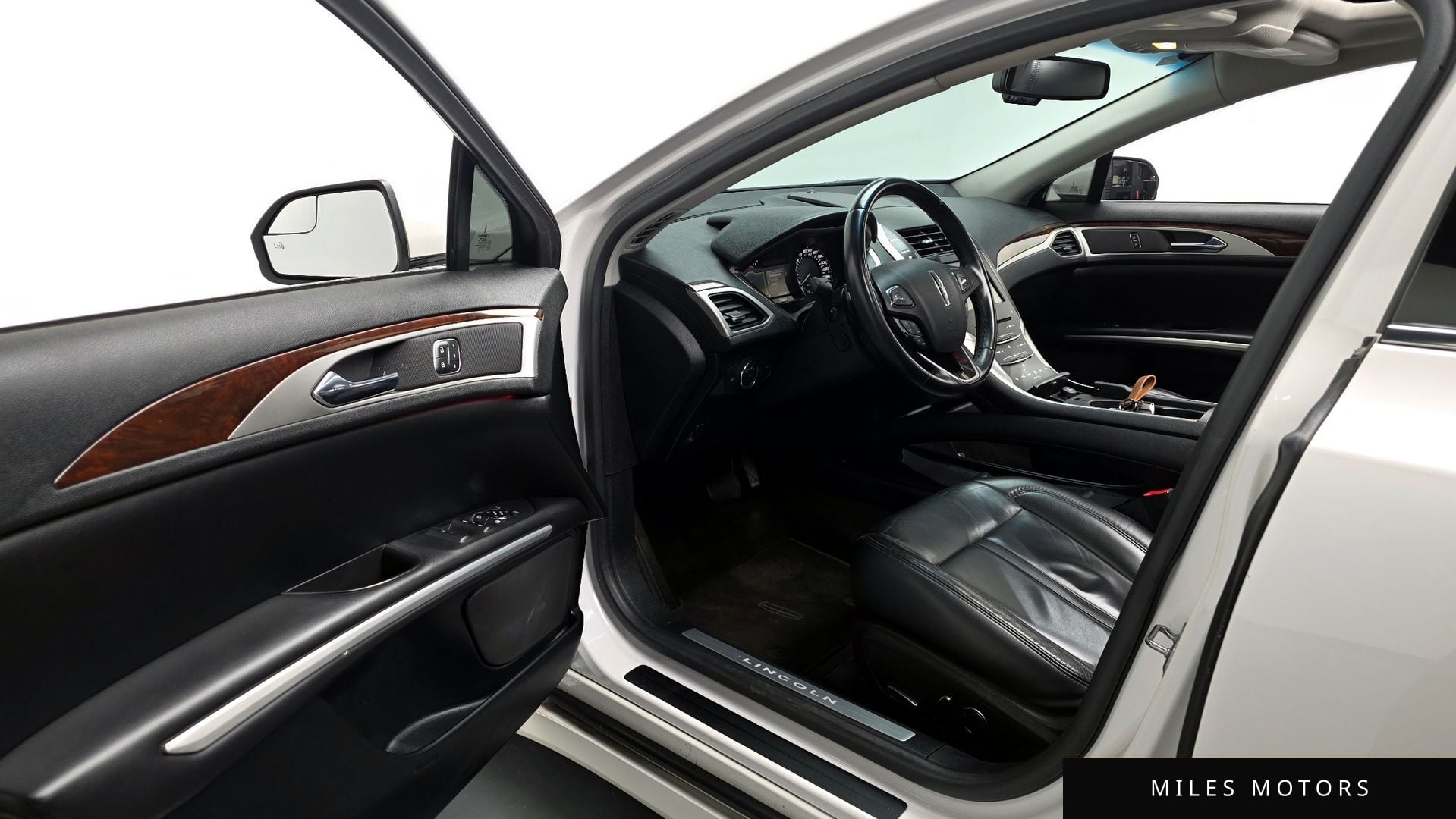Lincoln MKZ 2015 — миниатюра 10