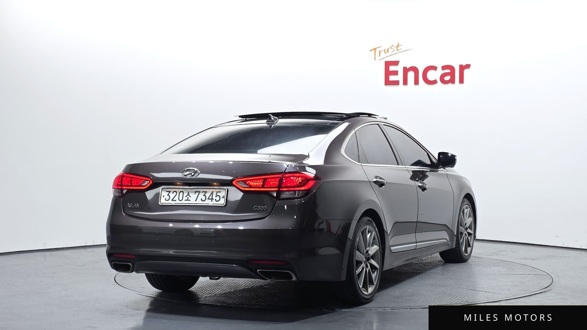 Hyundai Aslan 2016 — миниатюра 2
