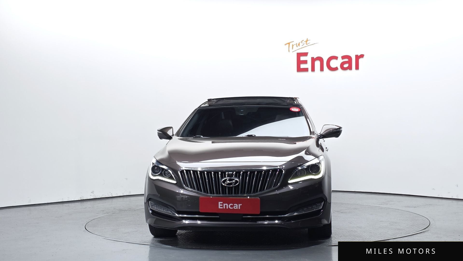 Hyundai Aslan 2016 — миниатюра 3