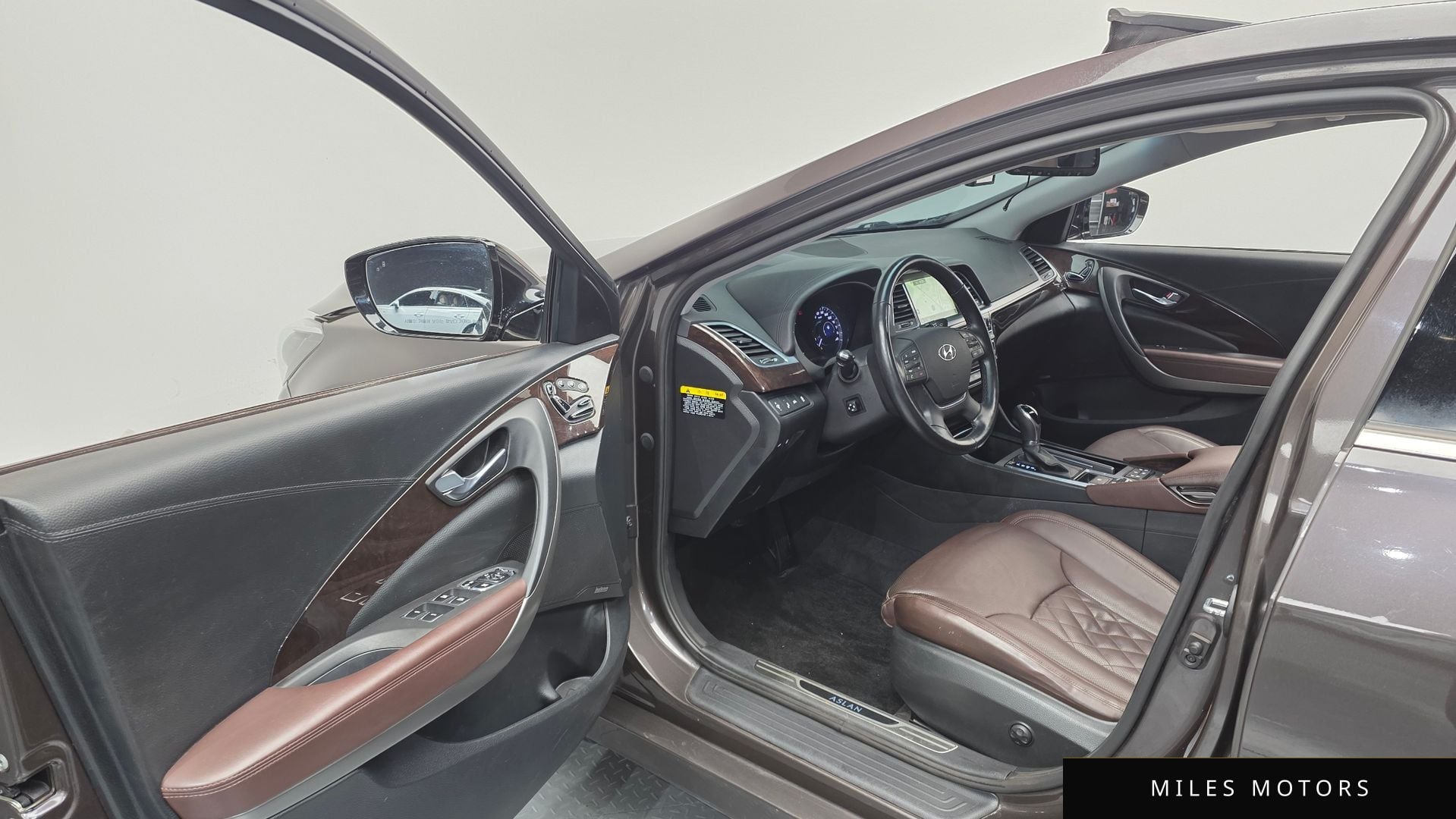 Hyundai Aslan 2016 — миниатюра 11