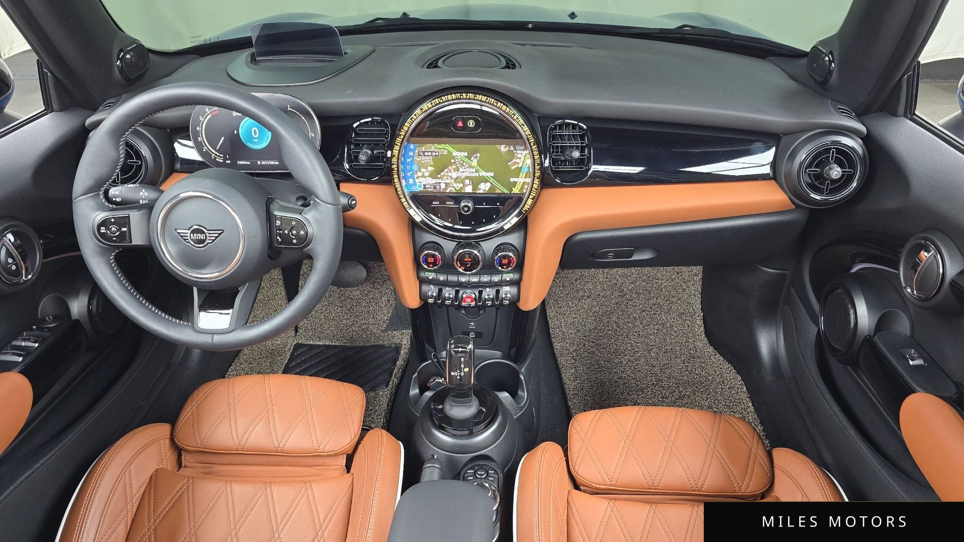 MINI Cooper Convertible 2024 — миниатюра 7