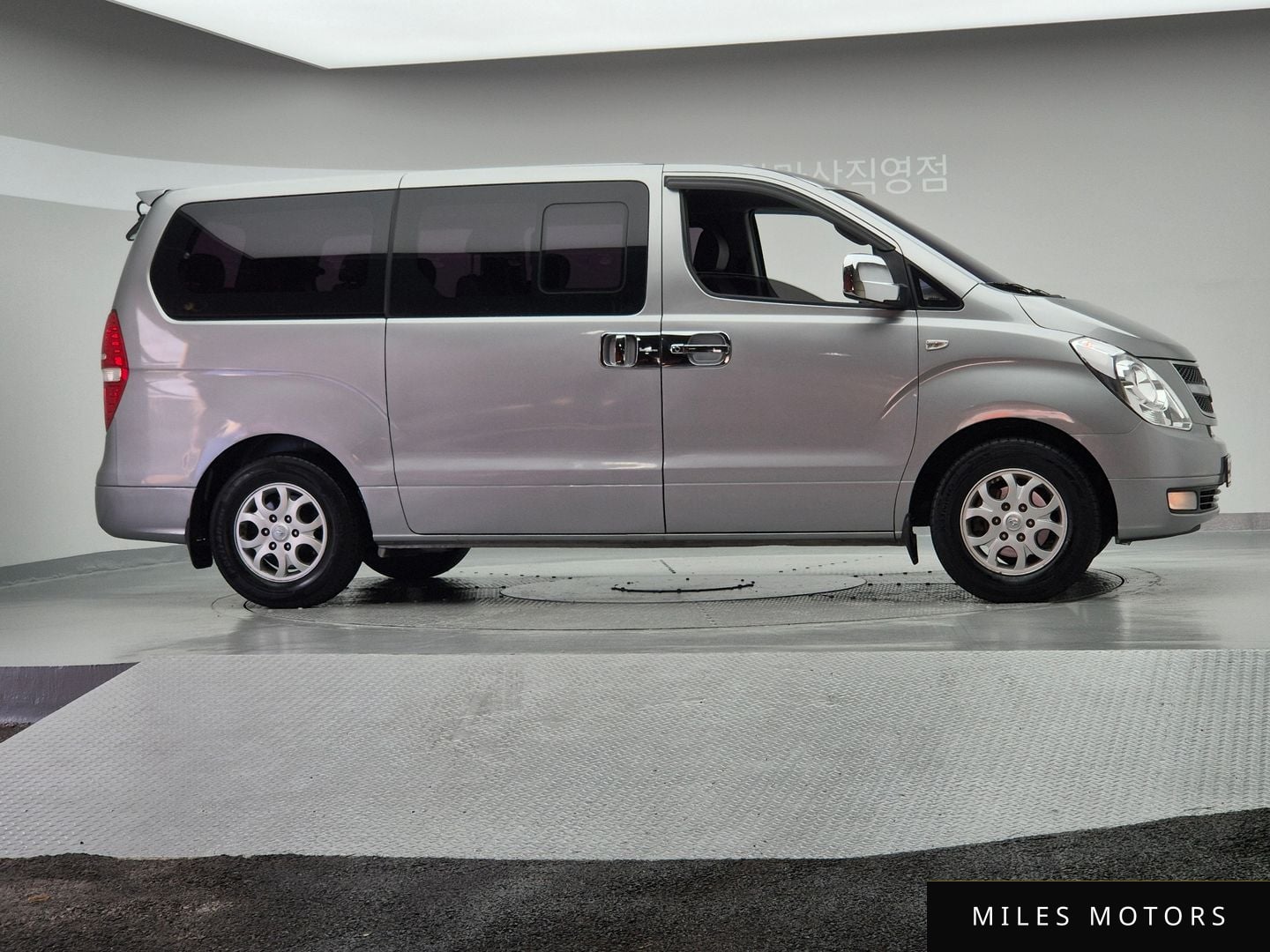 Hyundai Starex 2016 — миниатюра 4