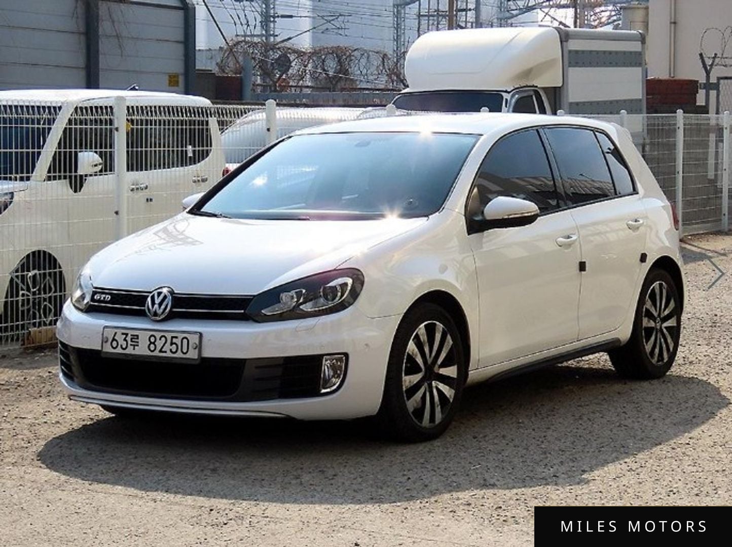 Volkswagen Golf 2011 — миниатюра 2