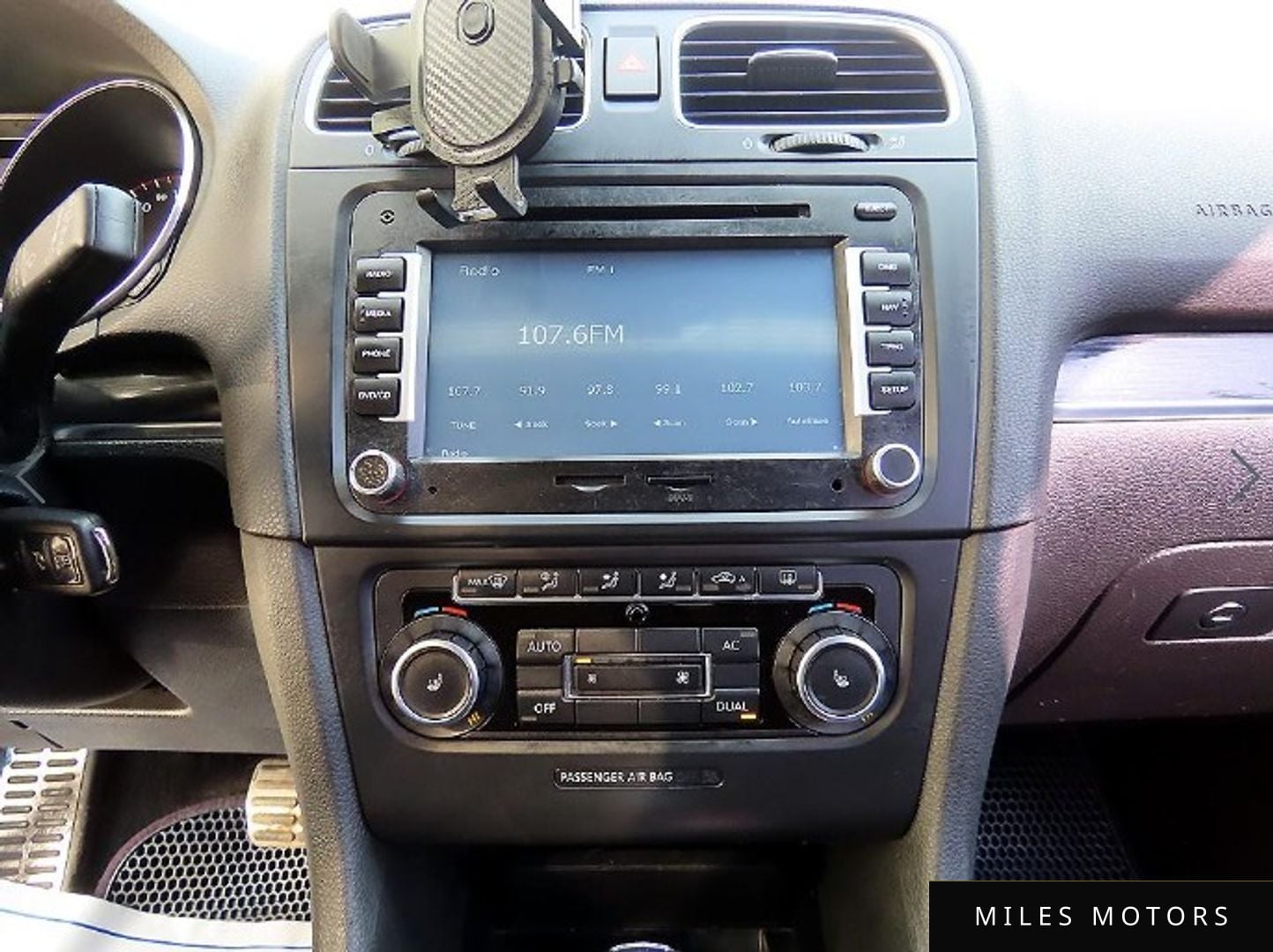 Volkswagen Golf 2011 — миниатюра 11