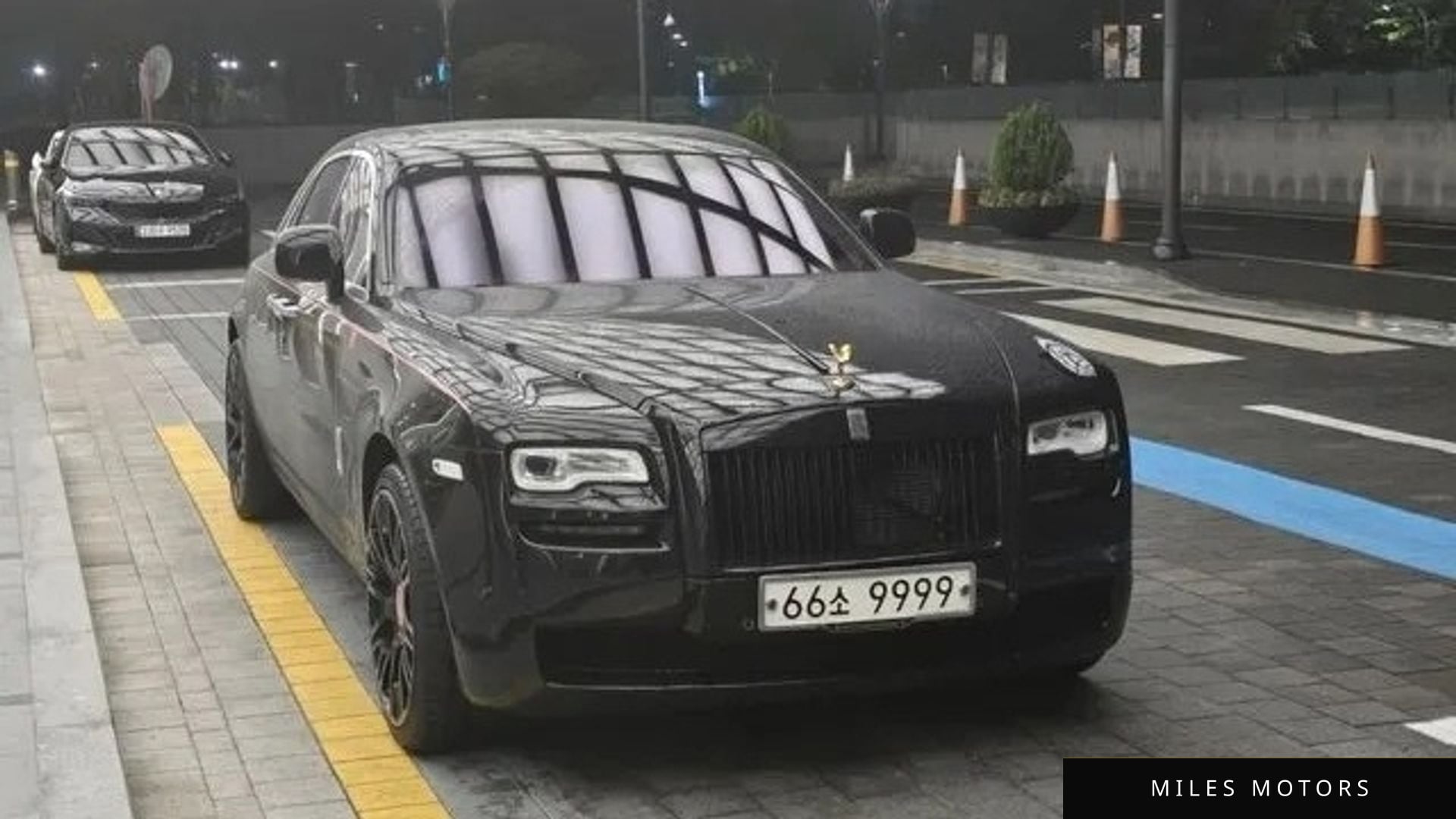 Rolls-Royce 고스트 2011 — миниатюра 2