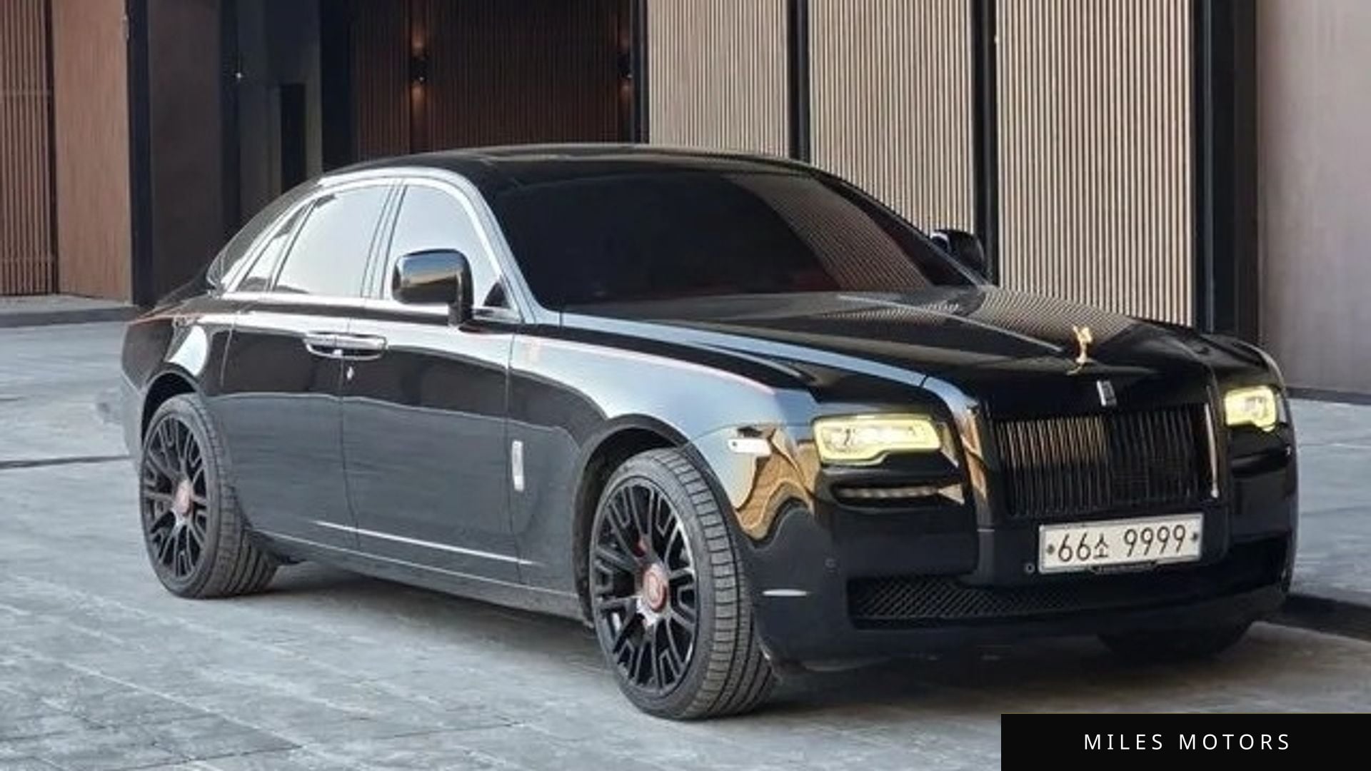 Rolls-Royce 고스트 2011 — миниатюра 3