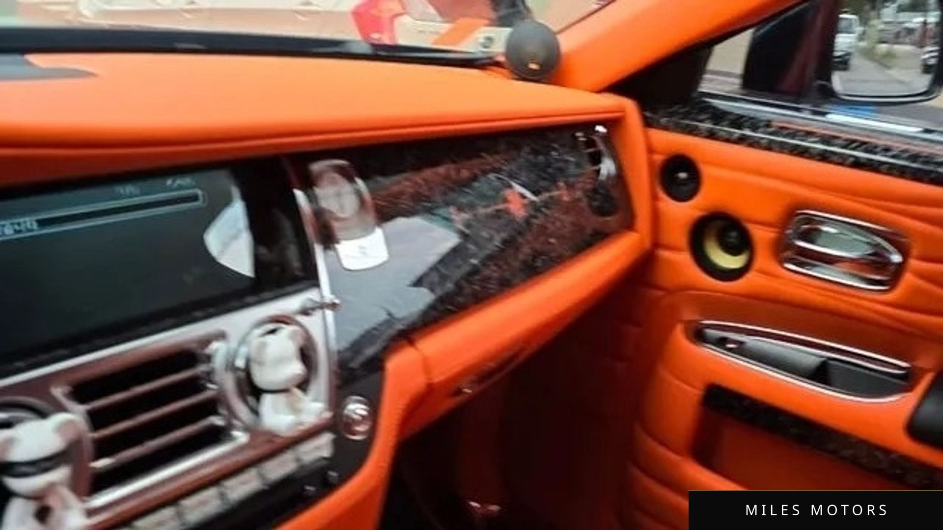 Rolls-Royce 고스트 2011 — миниатюра 7