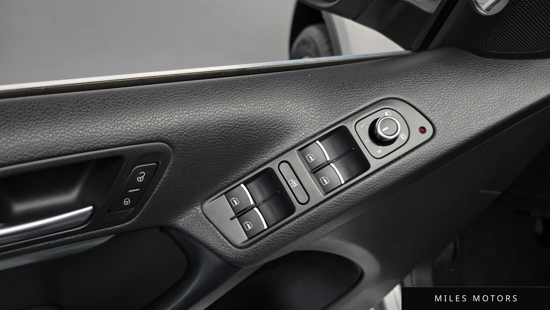 Volkswagen 티구안 2014 — миниатюра 17