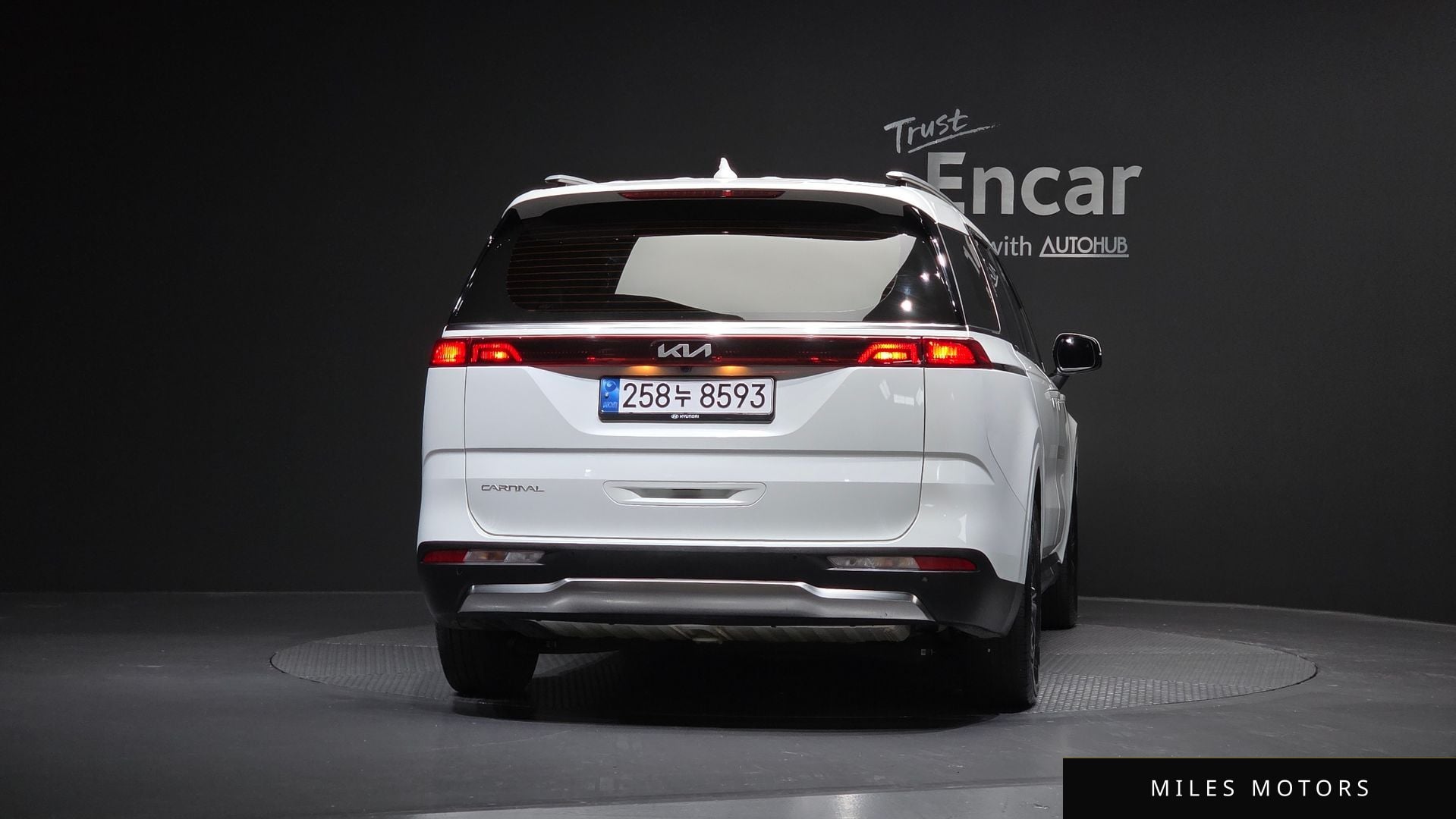 Kia Carnival 2023 — миниатюра 4