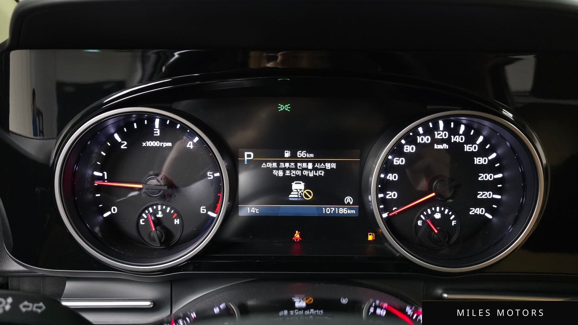 Kia Carnival 2023 — миниатюра 8