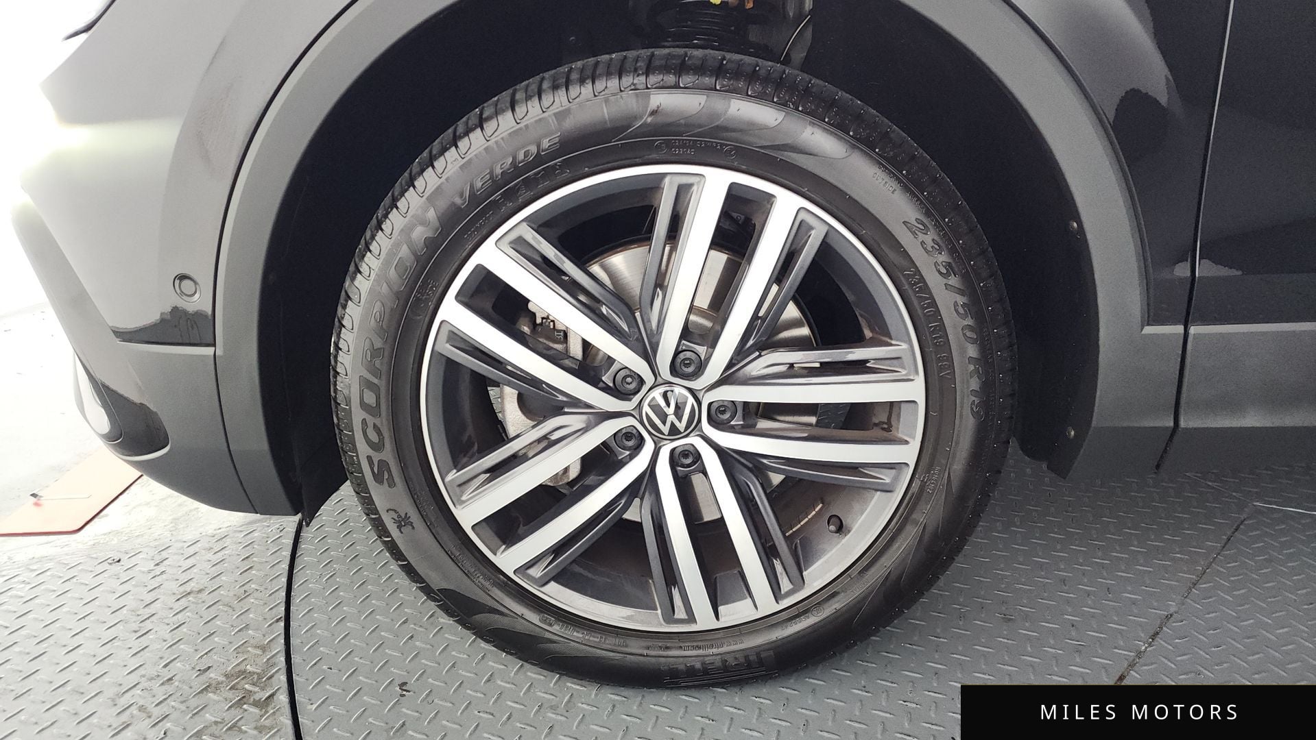 Volkswagen Tiguan 2024 — миниатюра 5