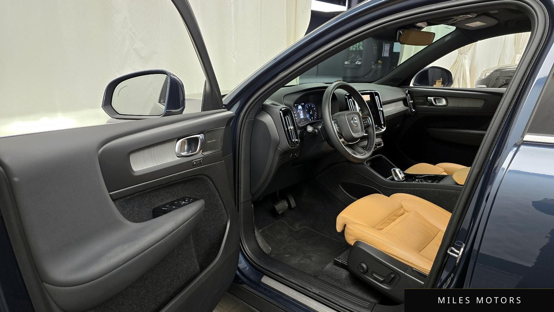Volvo XC40 2022 — миниатюра 10