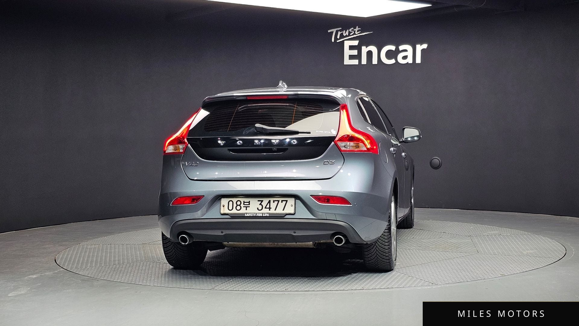 Volvo V40 2018 — миниатюра 4