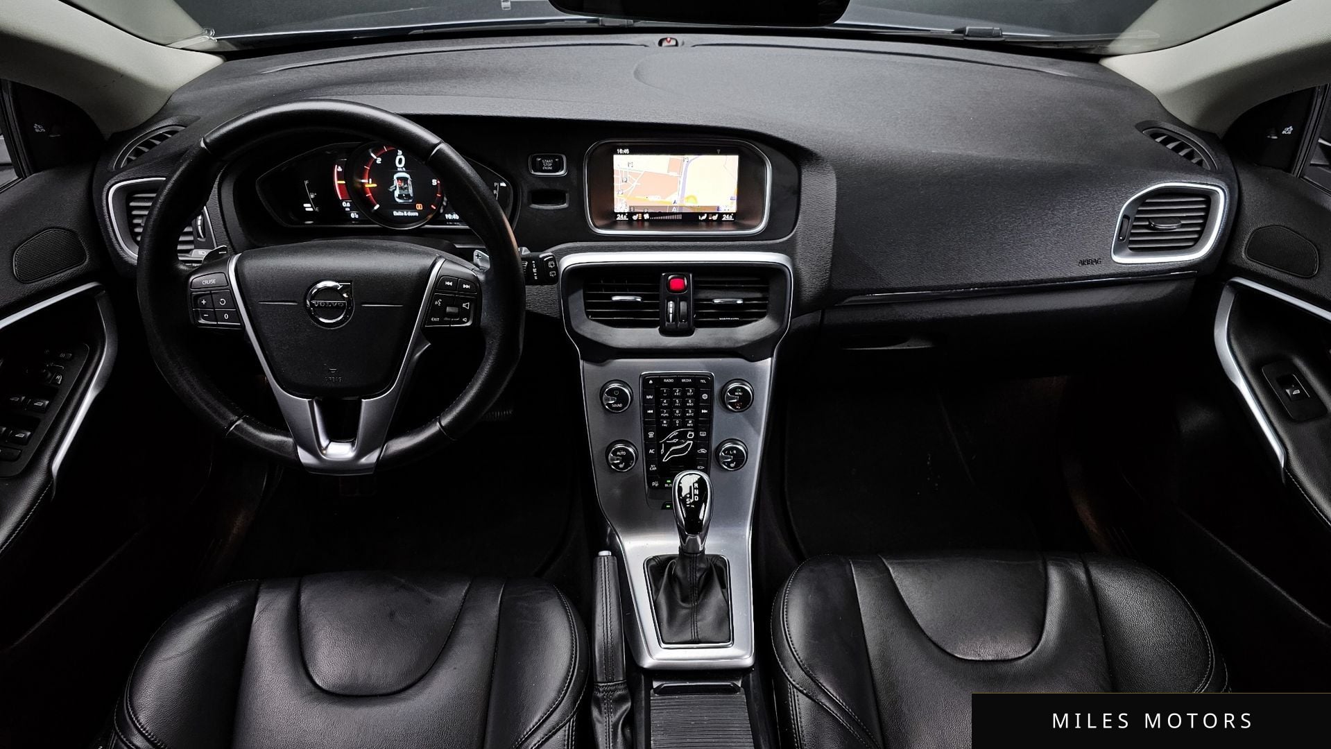 Volvo V40 2018 — миниатюра 7