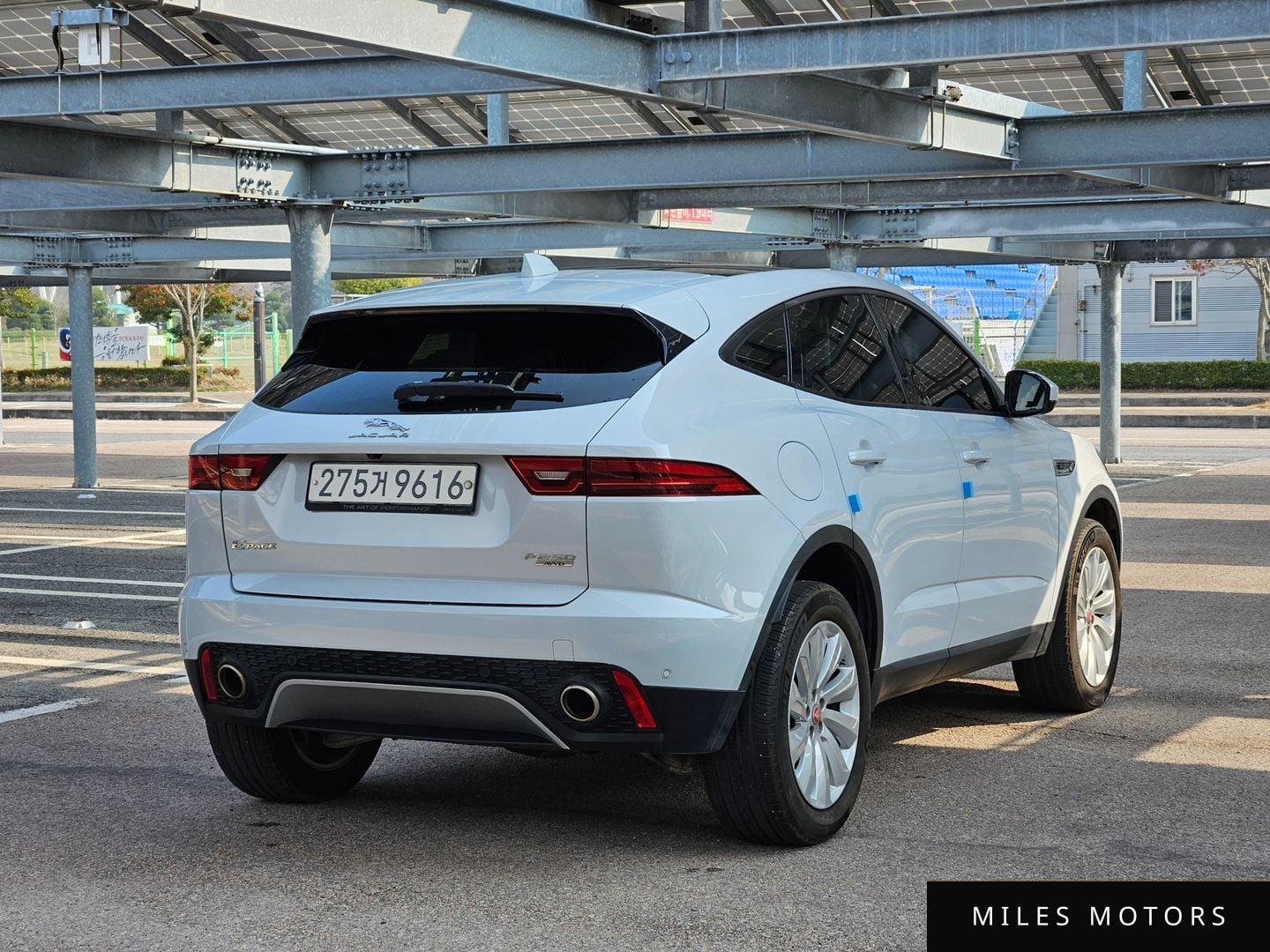 Jaguar E-PACE 2018 — миниатюра 5