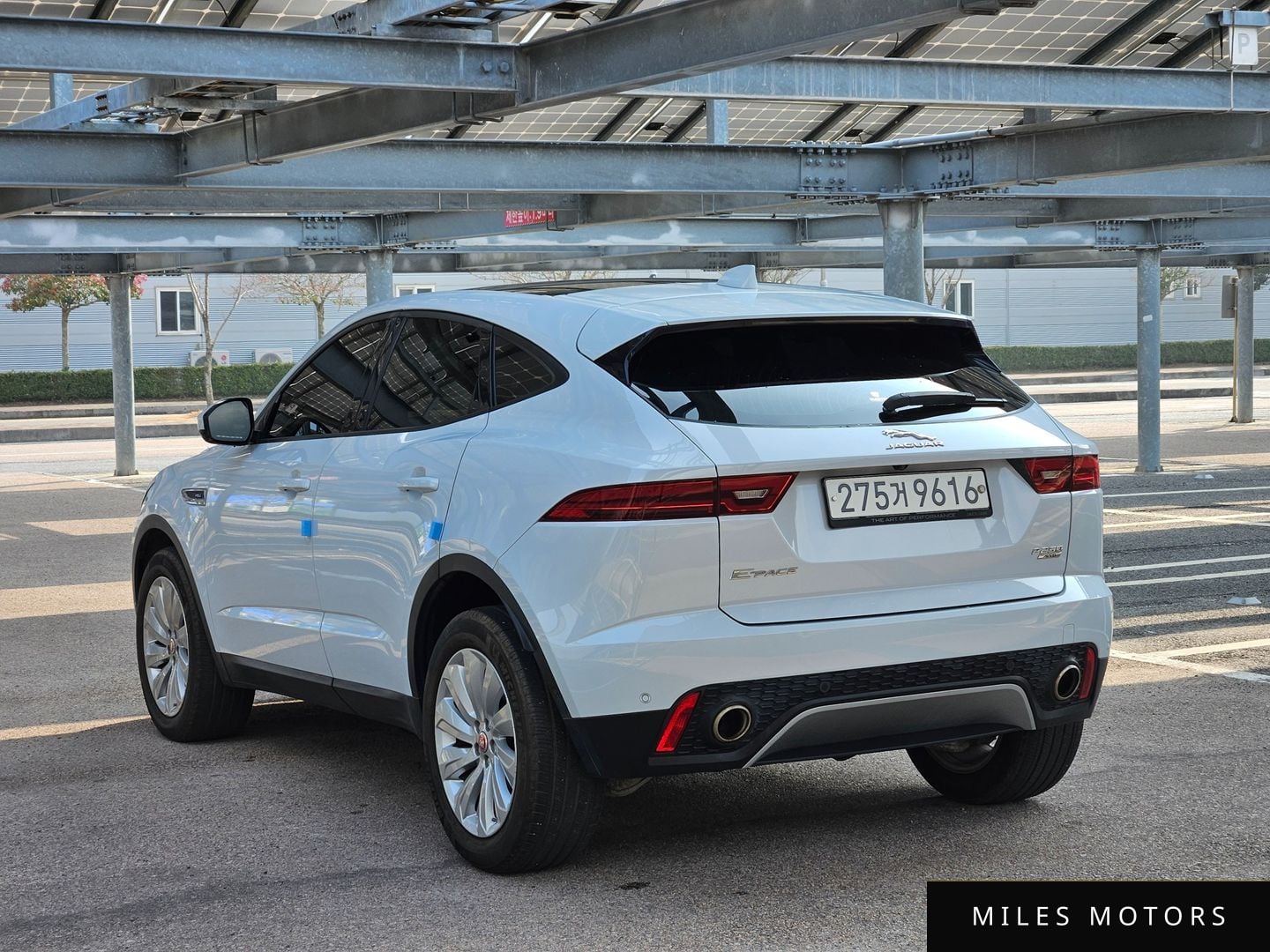 Jaguar E-PACE 2018 — миниатюра 6