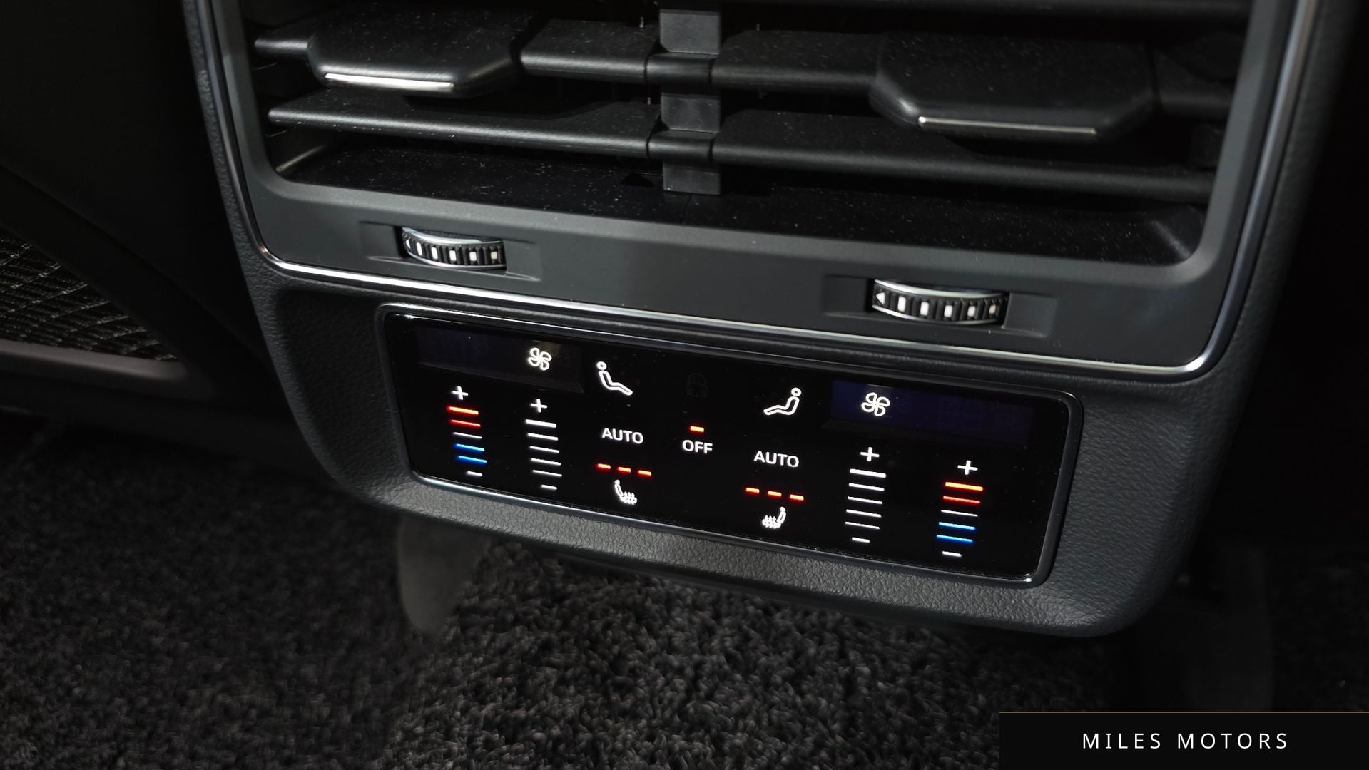 Audi Q8 (4M) 2021 — миниатюра 18