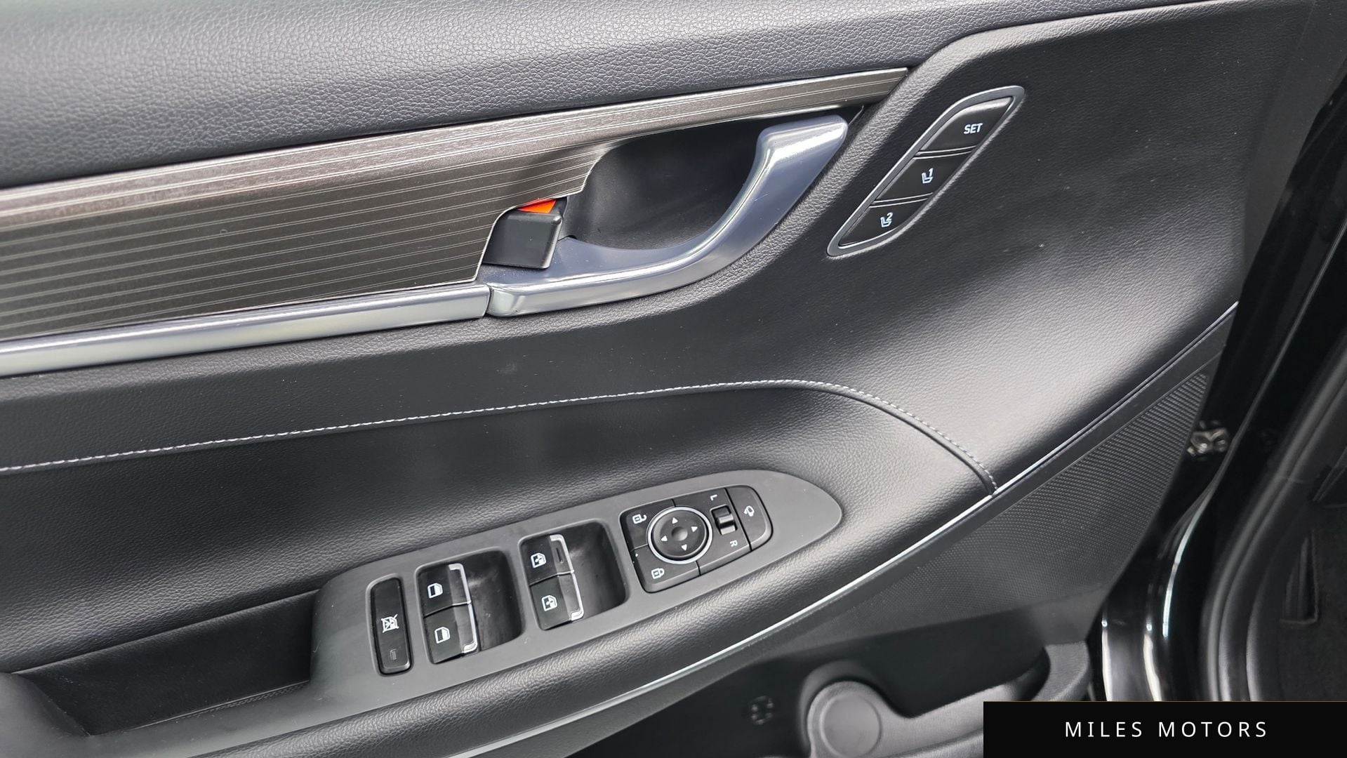 Hyundai Grandeur 2017 — миниатюра 12