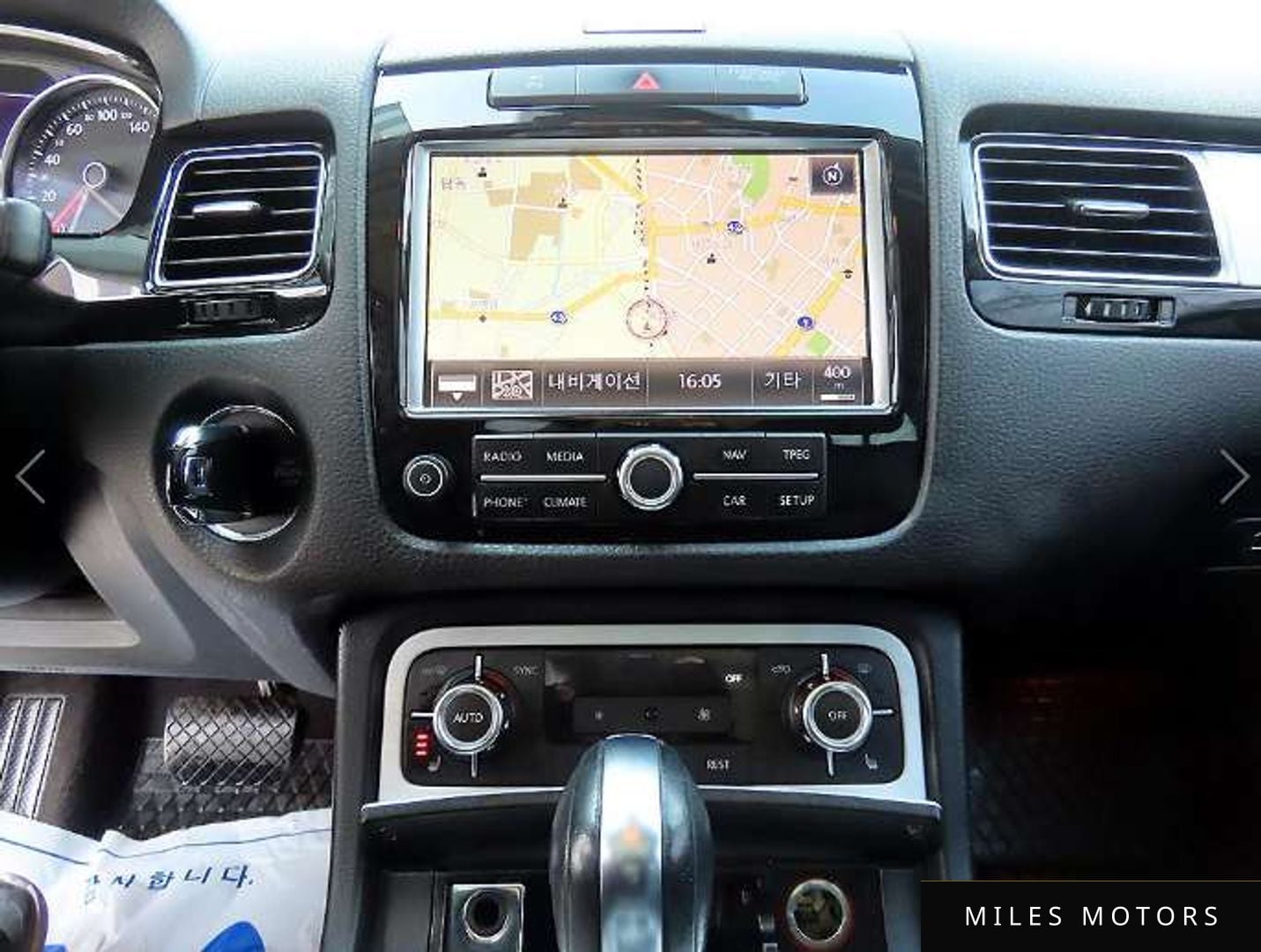 Volkswagen Touareg 2013 — миниатюра 14