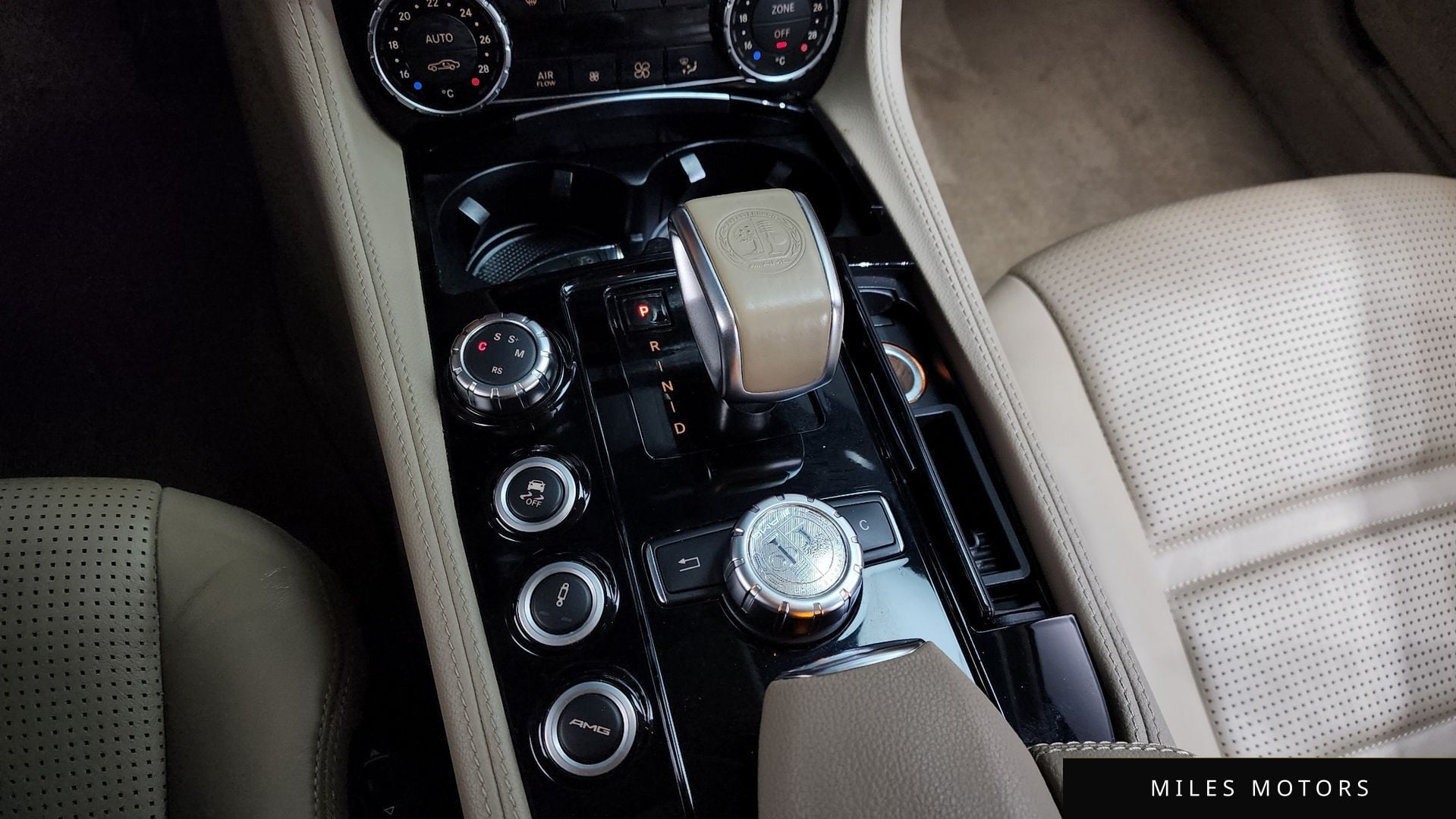 Mercedes-Benz CLS-Class W218 2013 — миниатюра 9