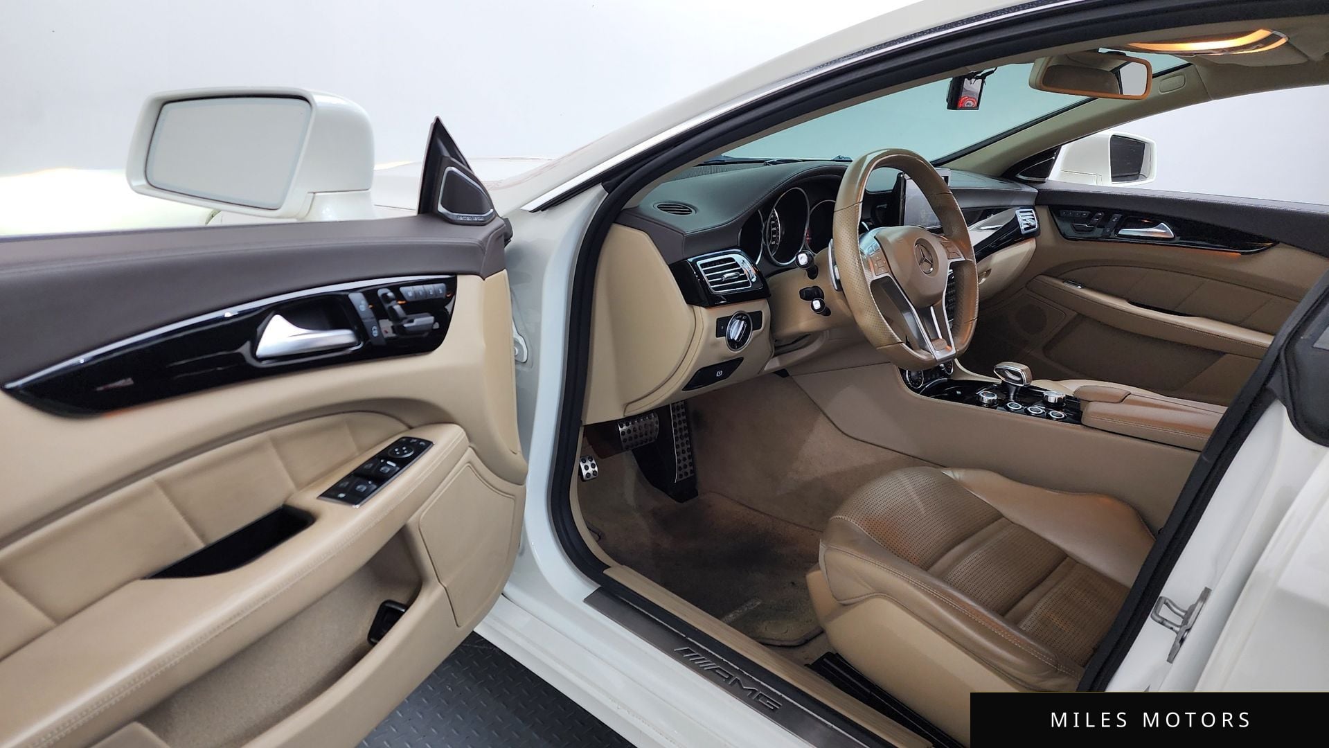 Mercedes-Benz CLS-Class W218 2013 — миниатюра 10