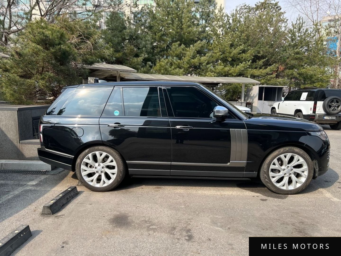 Land Rover Range Rover 2022 — миниатюра 3