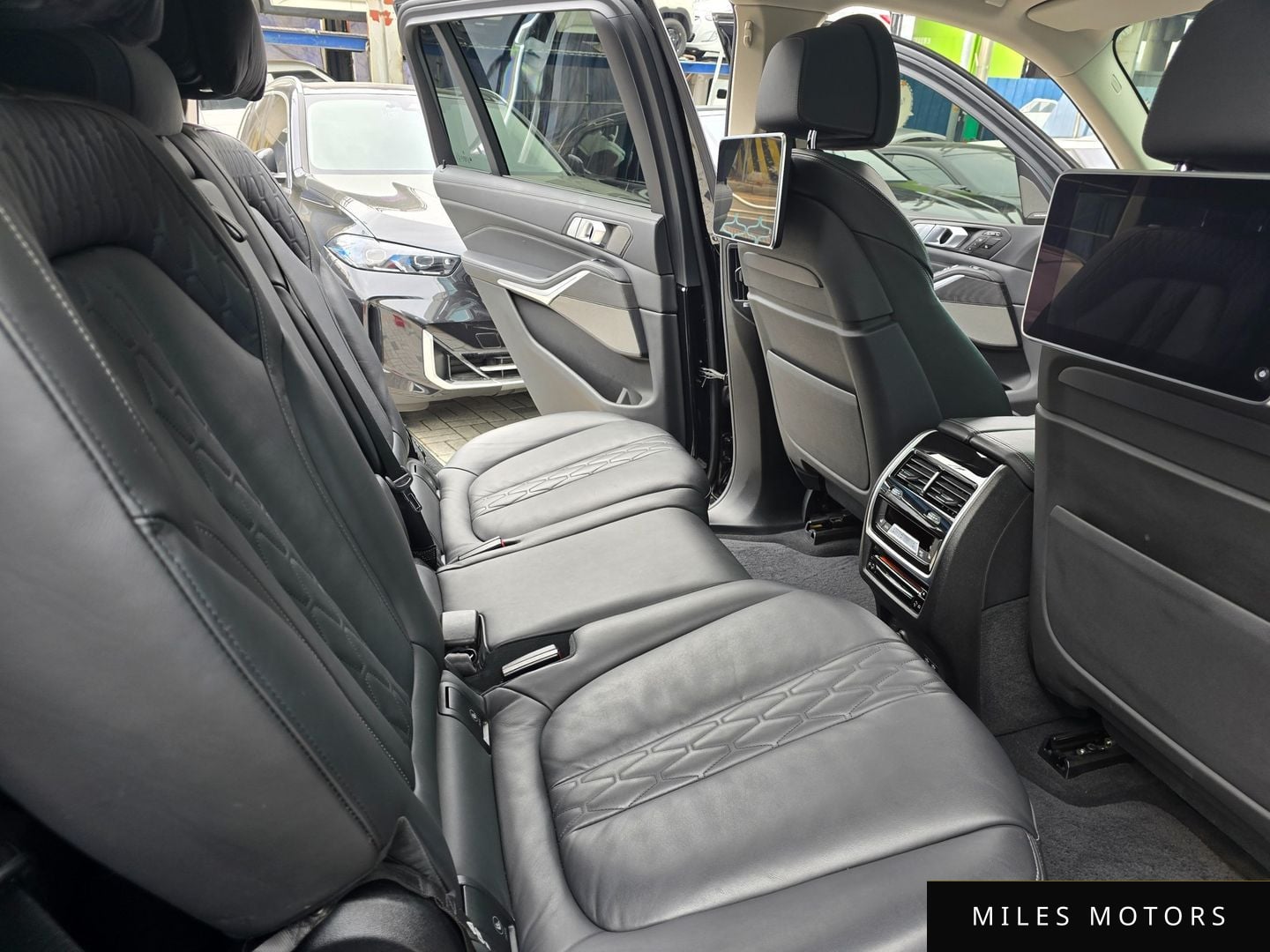 BMW X7 (G07) 2021 — миниатюра 10
