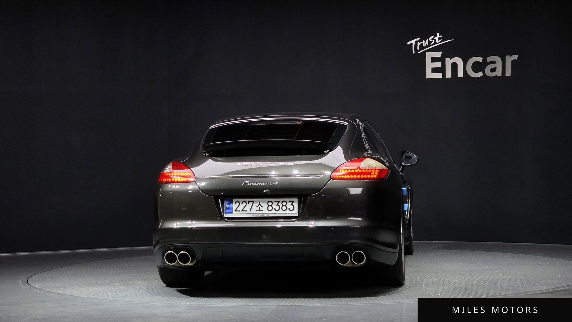 Porsche Panamera 2011 — миниатюра 4