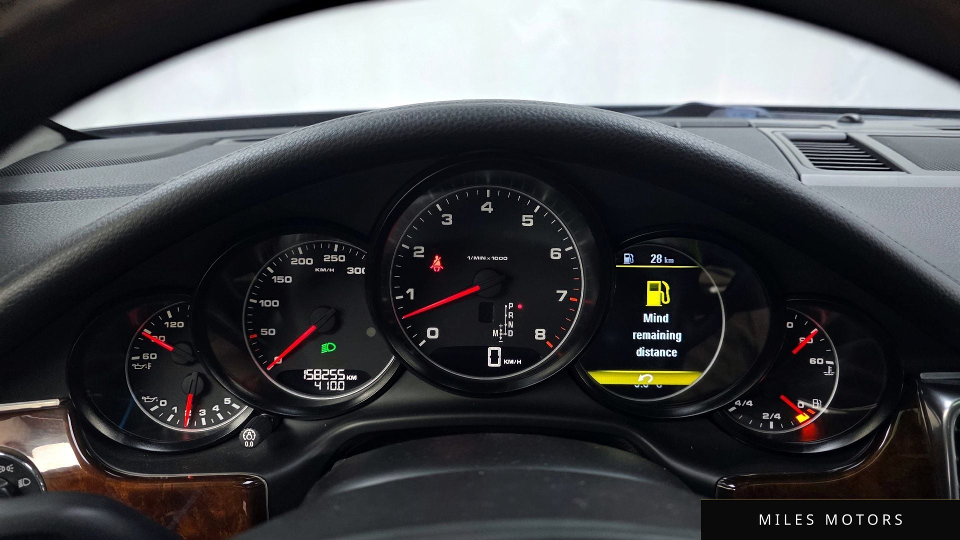 Porsche Panamera 2011 — миниатюра 8