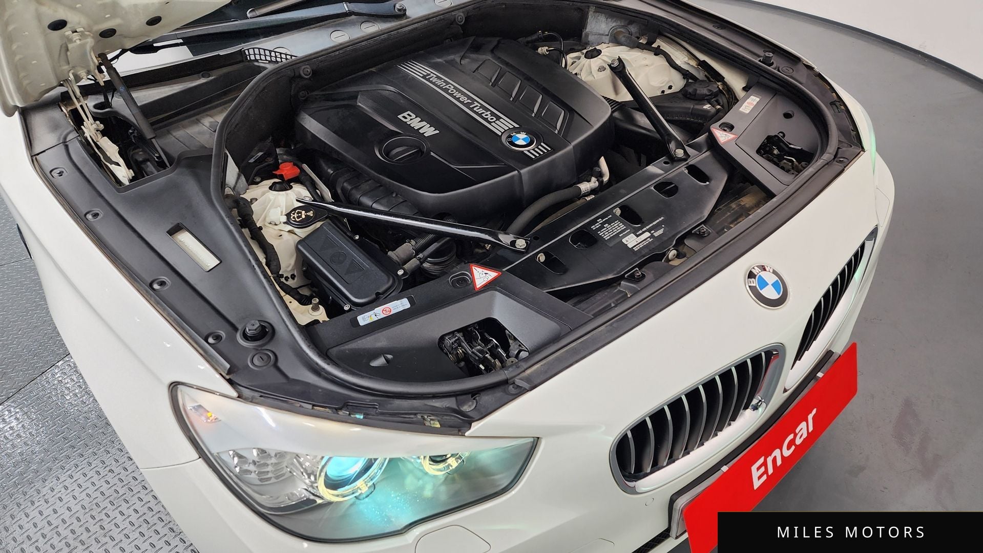 BMW 5시리즈 GT (F07) 2013 — миниатюра 6