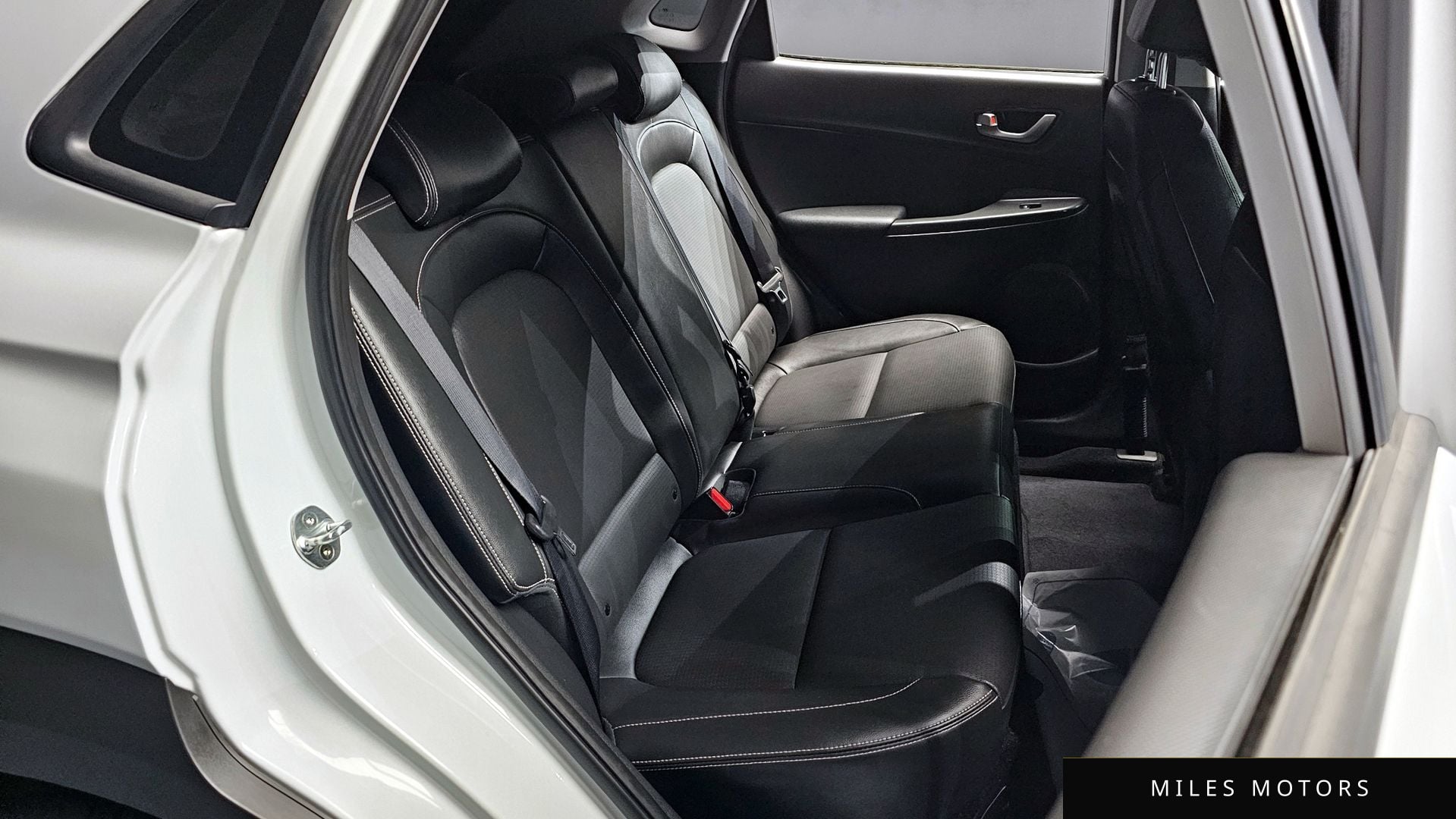 Hyundai 코나 하이브리드 2020 — миниатюра 12