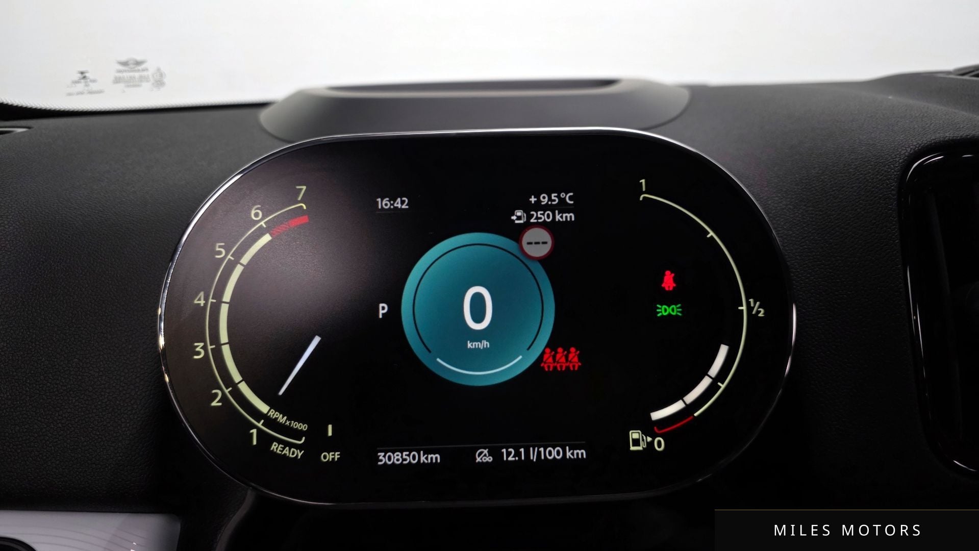 MINI Countryman 2023 — миниатюра 7