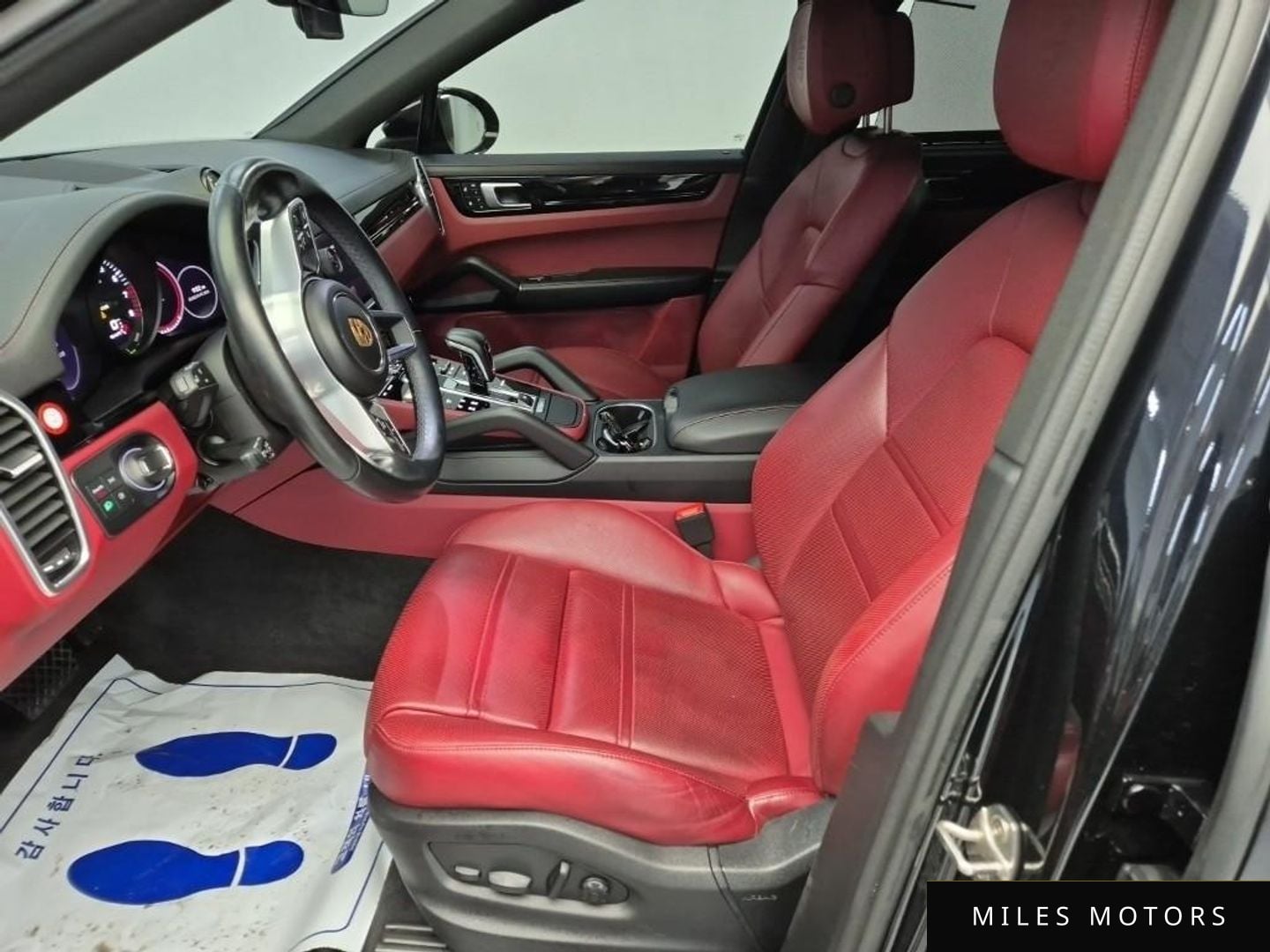 Porsche Cayenne 2022 — миниатюра 12
