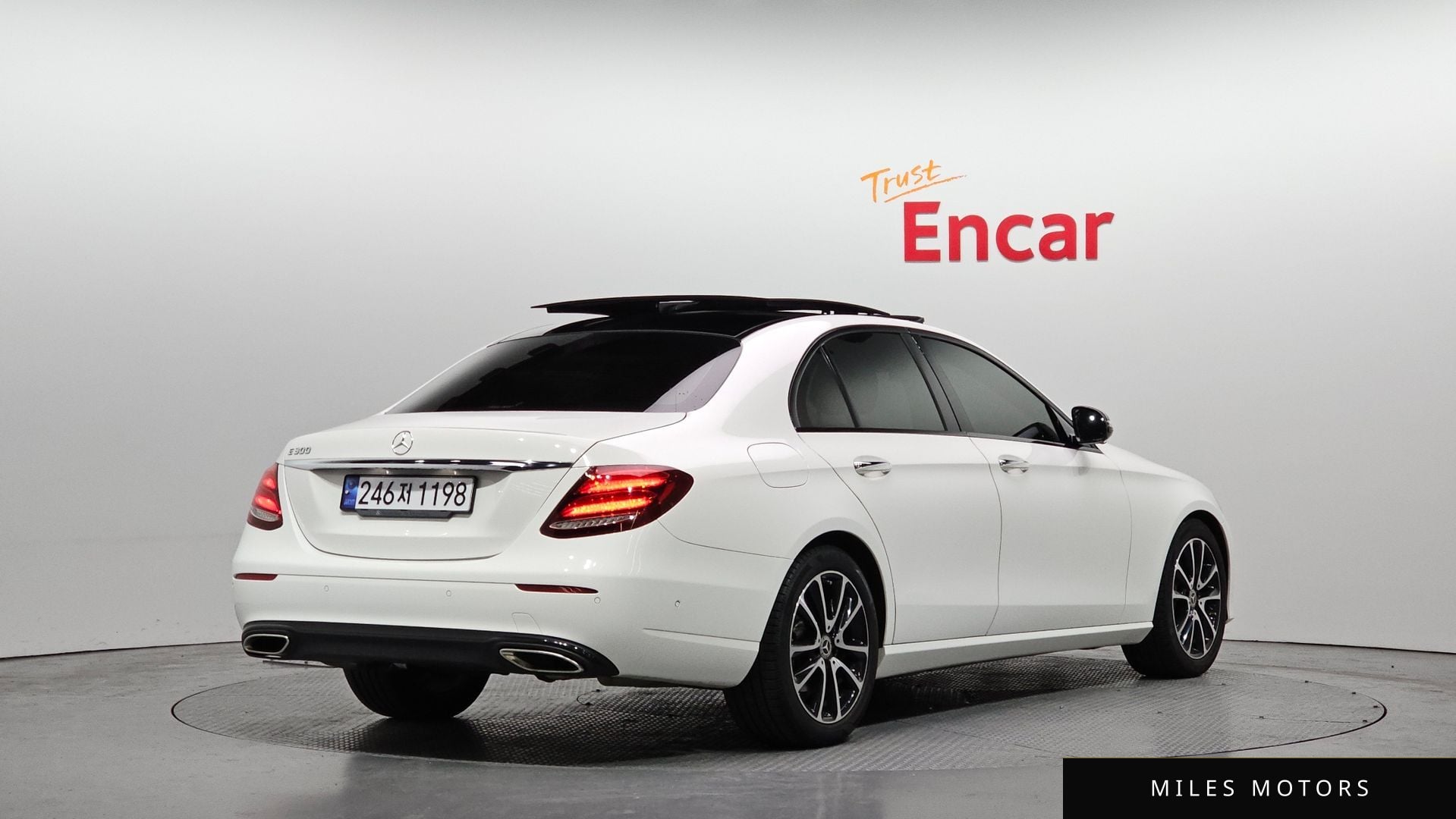 Mercedes-Benz E-클래스 W213 2017 — миниатюра 2