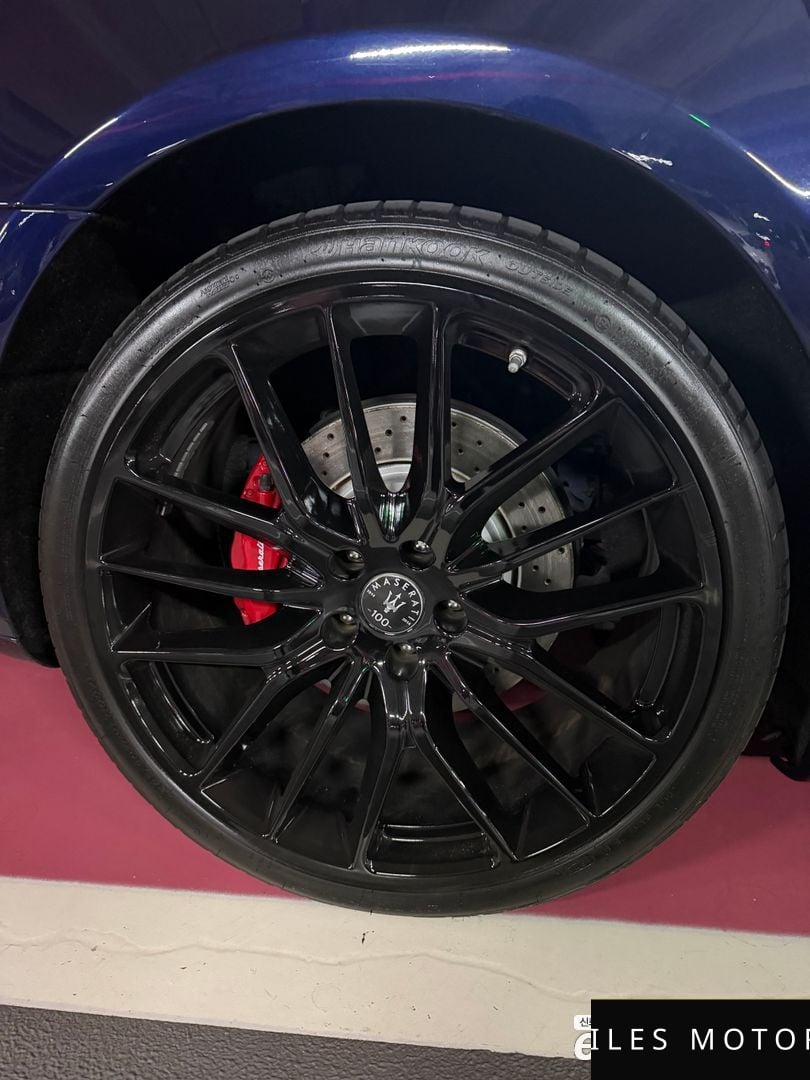 Maserati 콰트로포르테 2015 — миниатюра 5