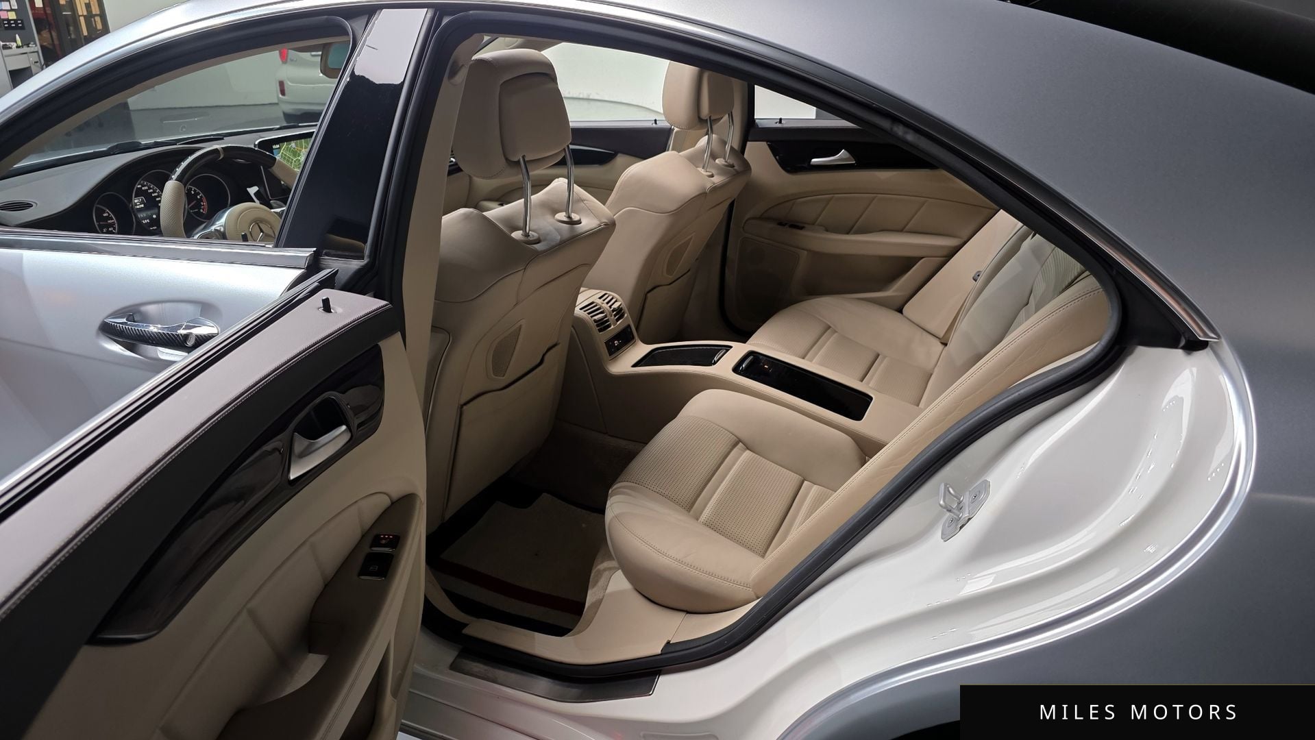 Mercedes-Benz CLS-Class W218 2015 — миниатюра 11