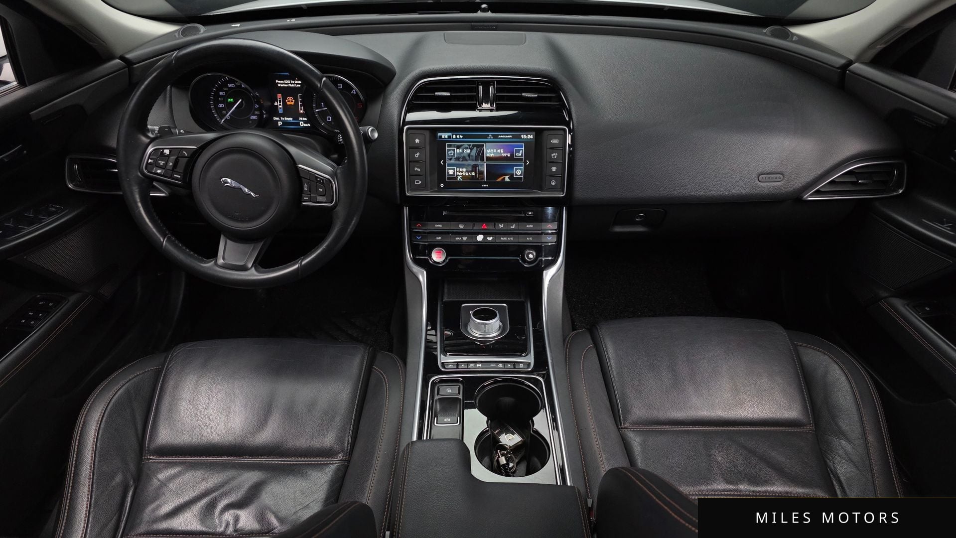 Jaguar XE 2016 — миниатюра 7