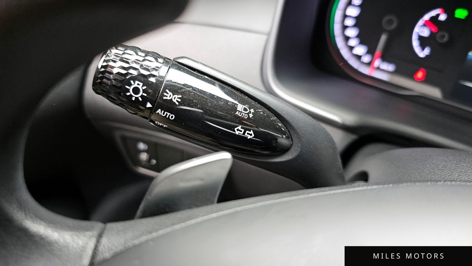 Hyundai 투싼 하이브리드 (NX4) 2023 — миниатюра 18