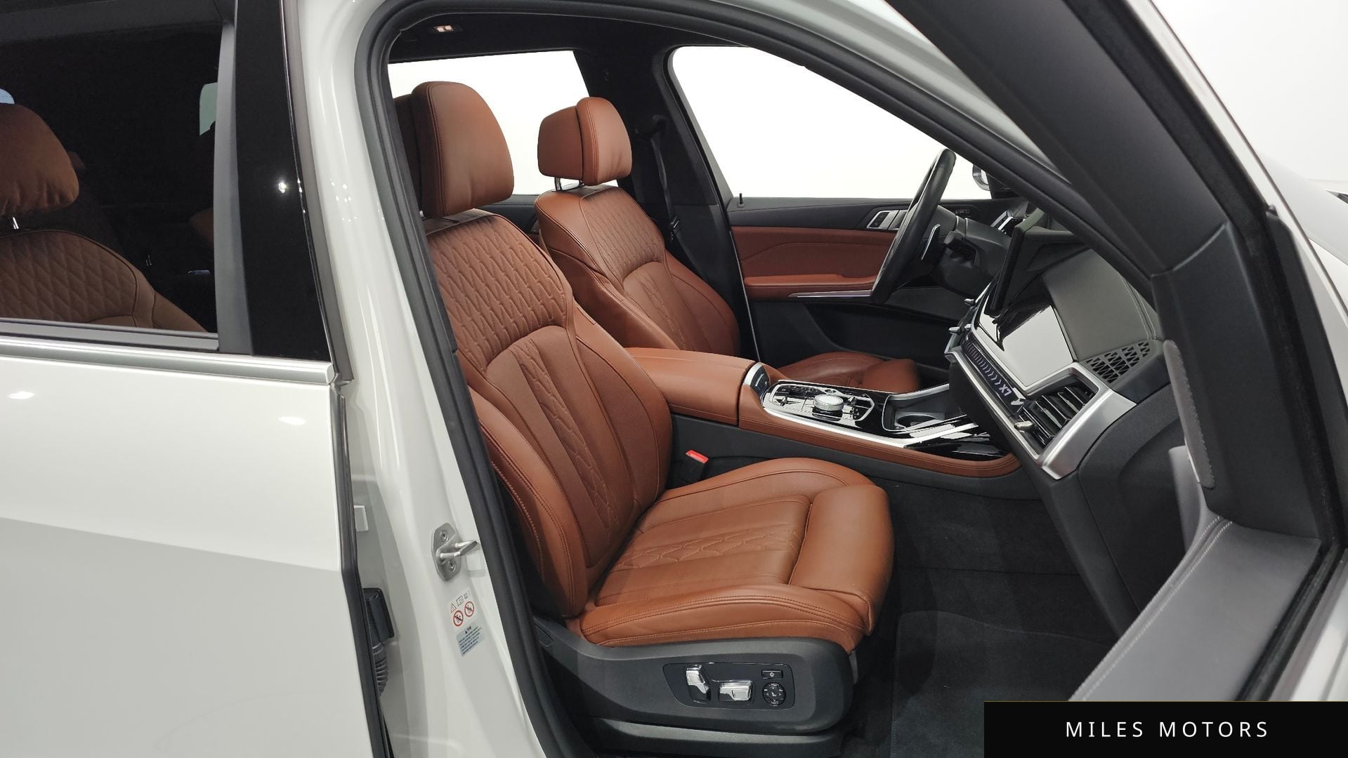 BMW X7 (G07) 2024 — миниатюра 10