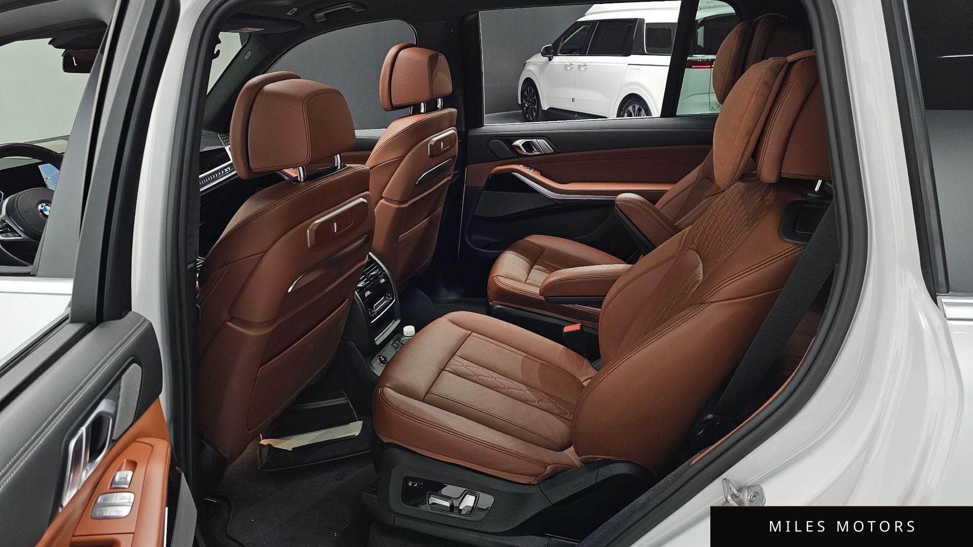 BMW X7 (G07) 2024 — миниатюра 12