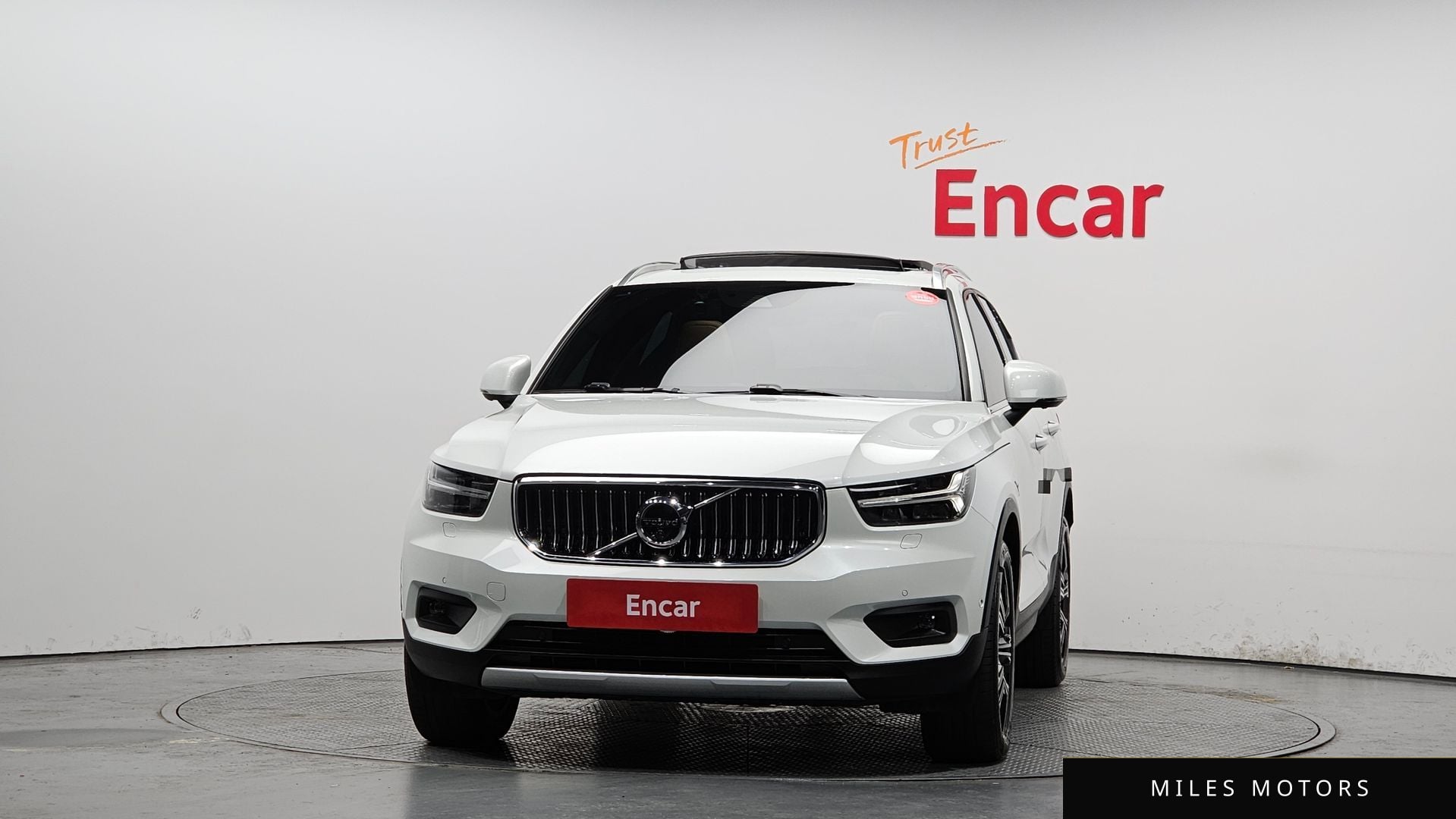 Volvo XC40 2021 — миниатюра 3