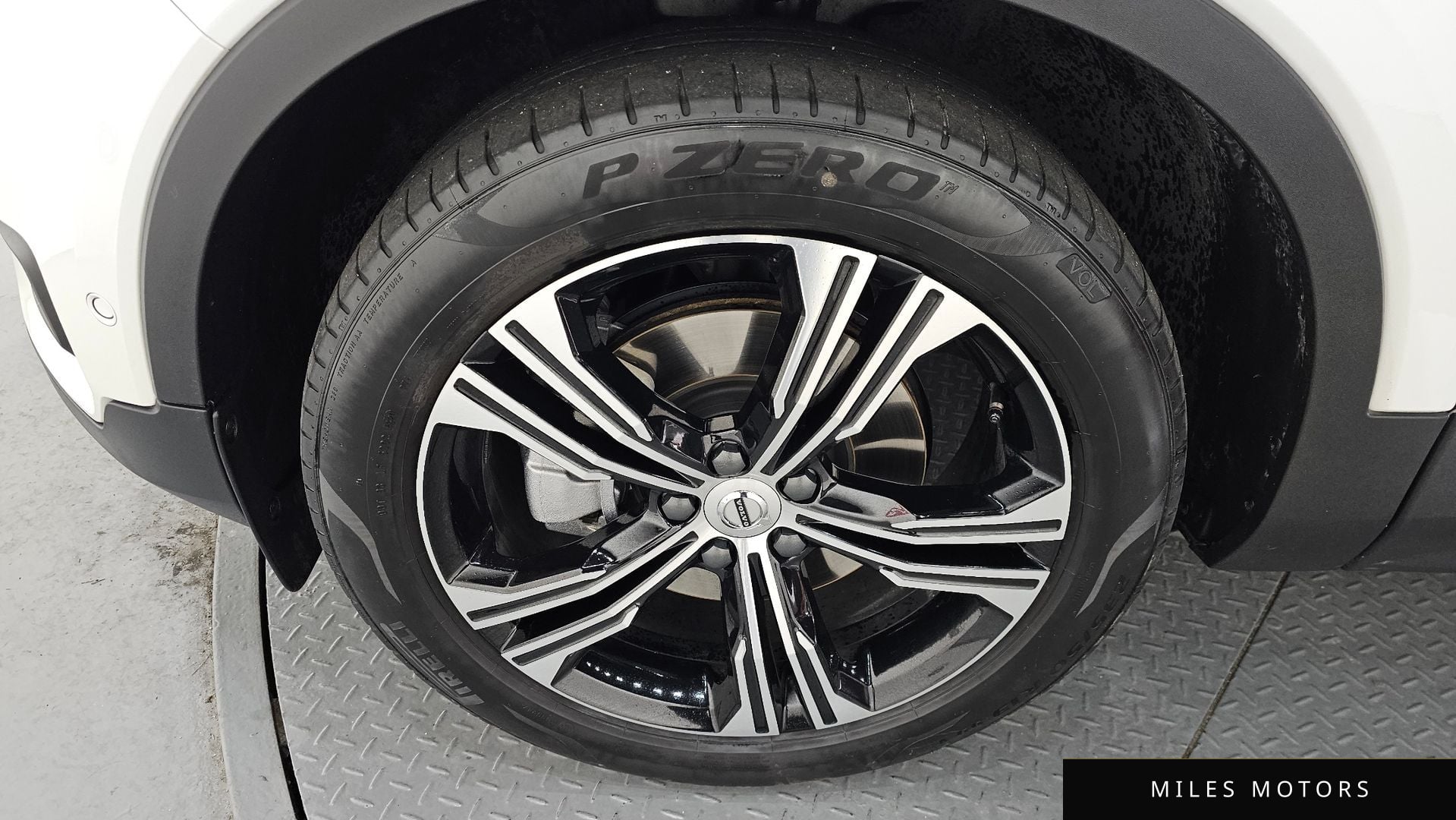 Volvo XC40 2021 — миниатюра 5