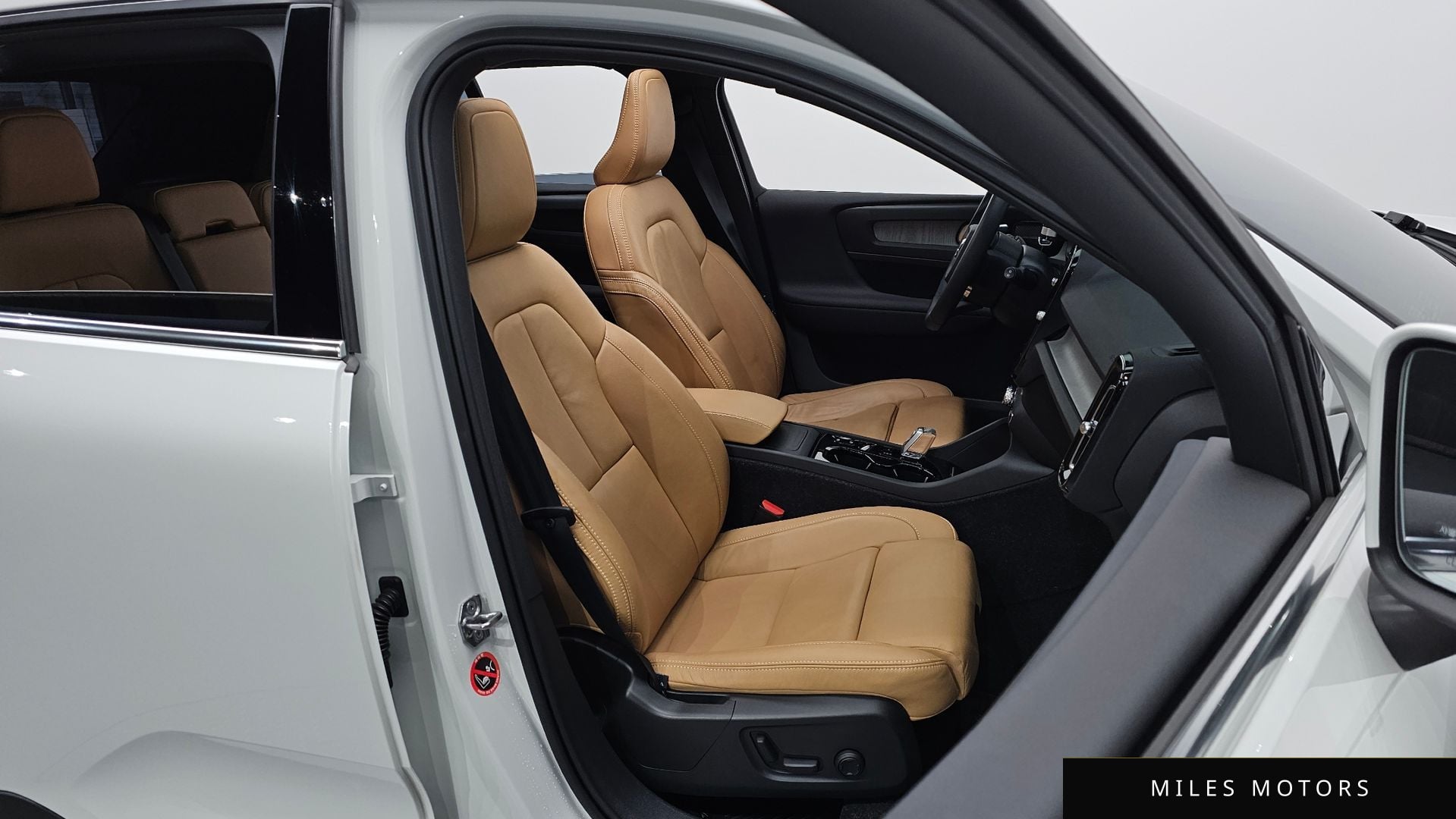 Volvo XC40 2021 — миниатюра 10
