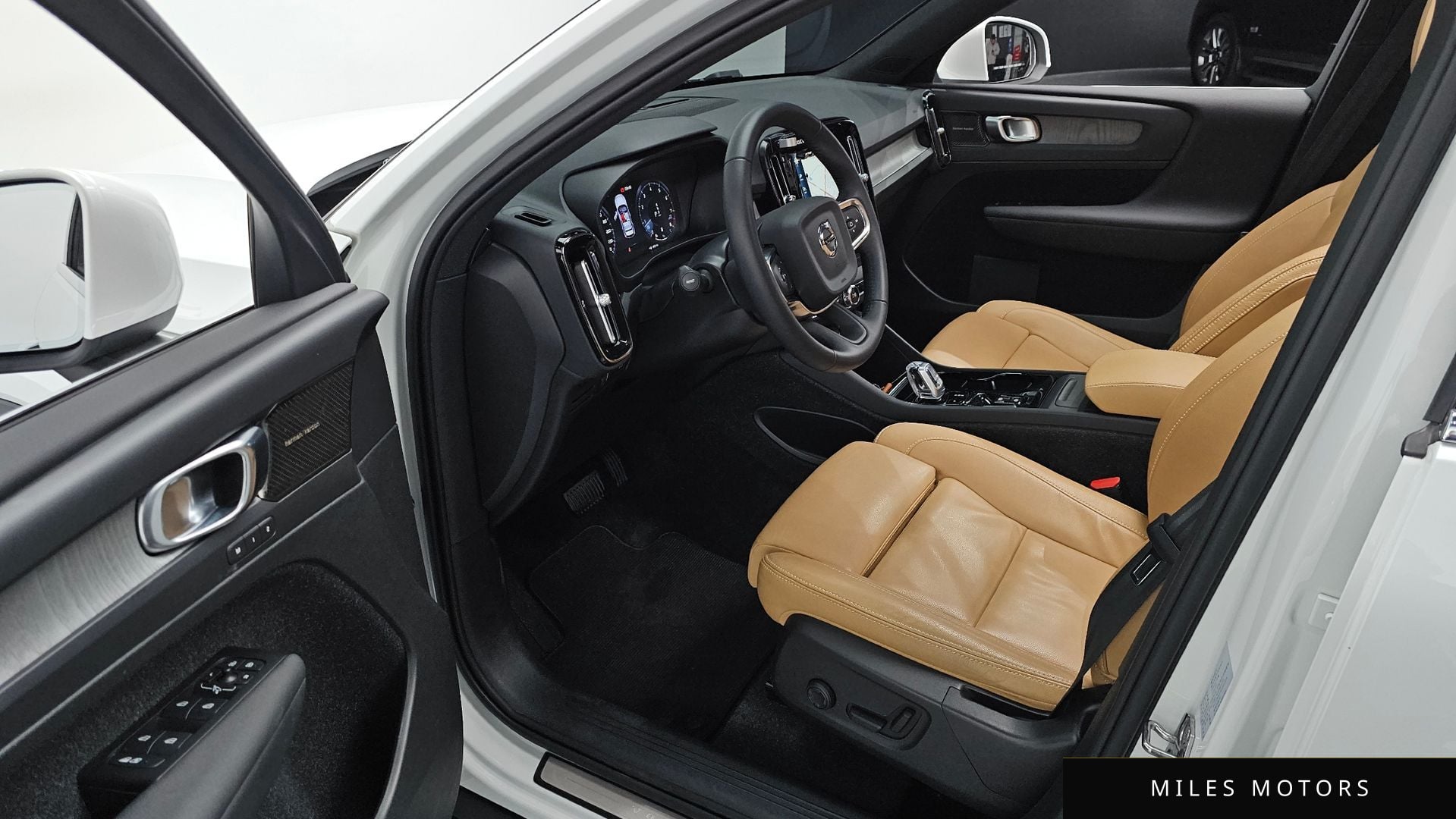 Volvo XC40 2021 — миниатюра 11